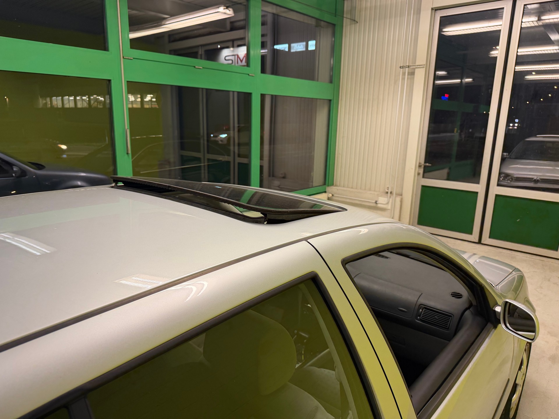 VW Golf 2.0-image-9