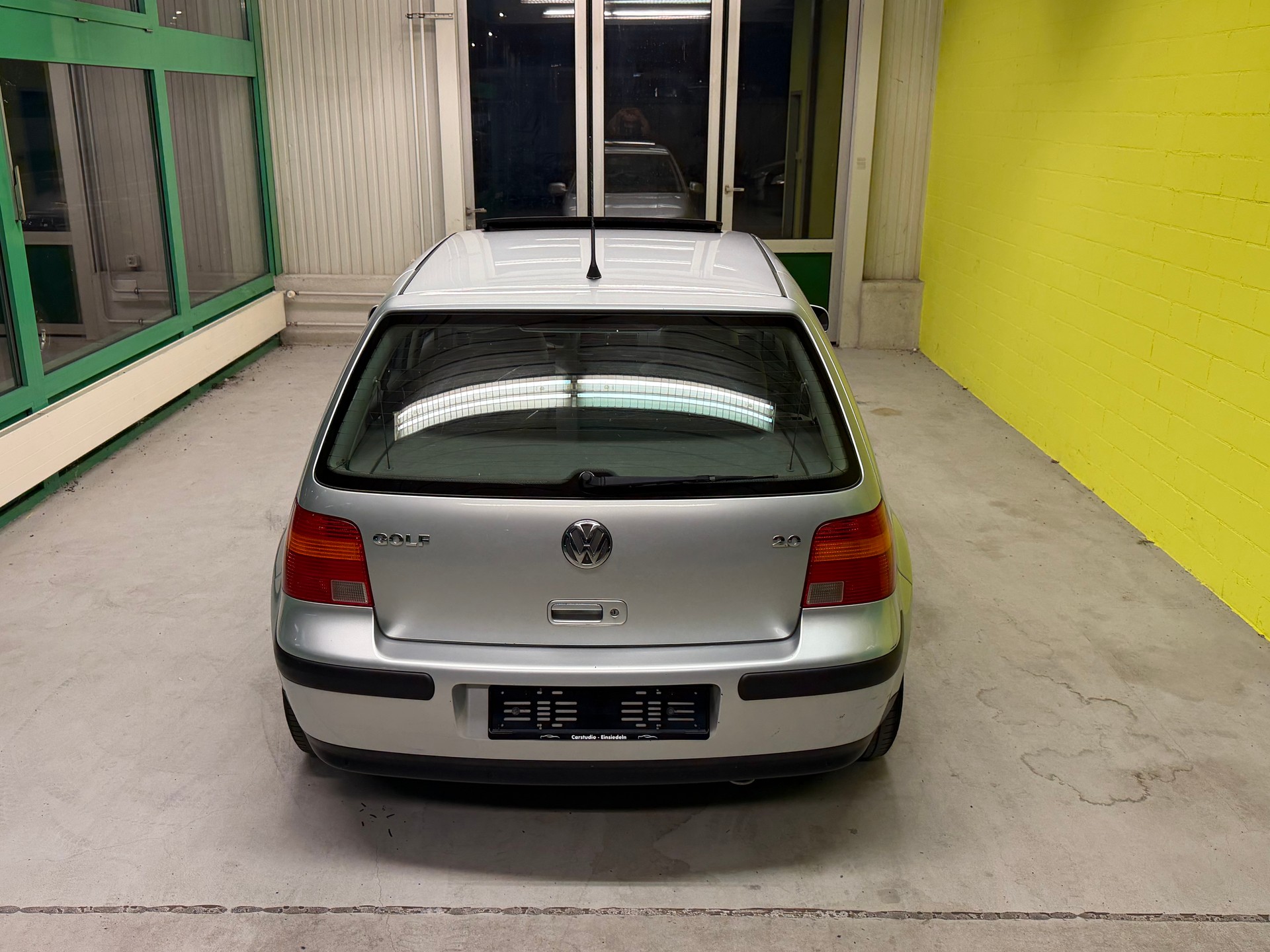 VW Golf 2.0-image-21
