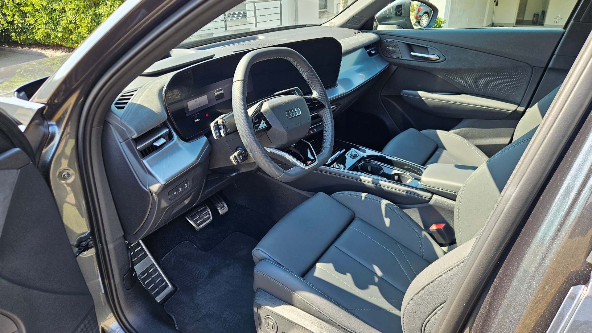 AUDI 2.0 TFSI S line quattro S-Tronic Sportback-image-5
