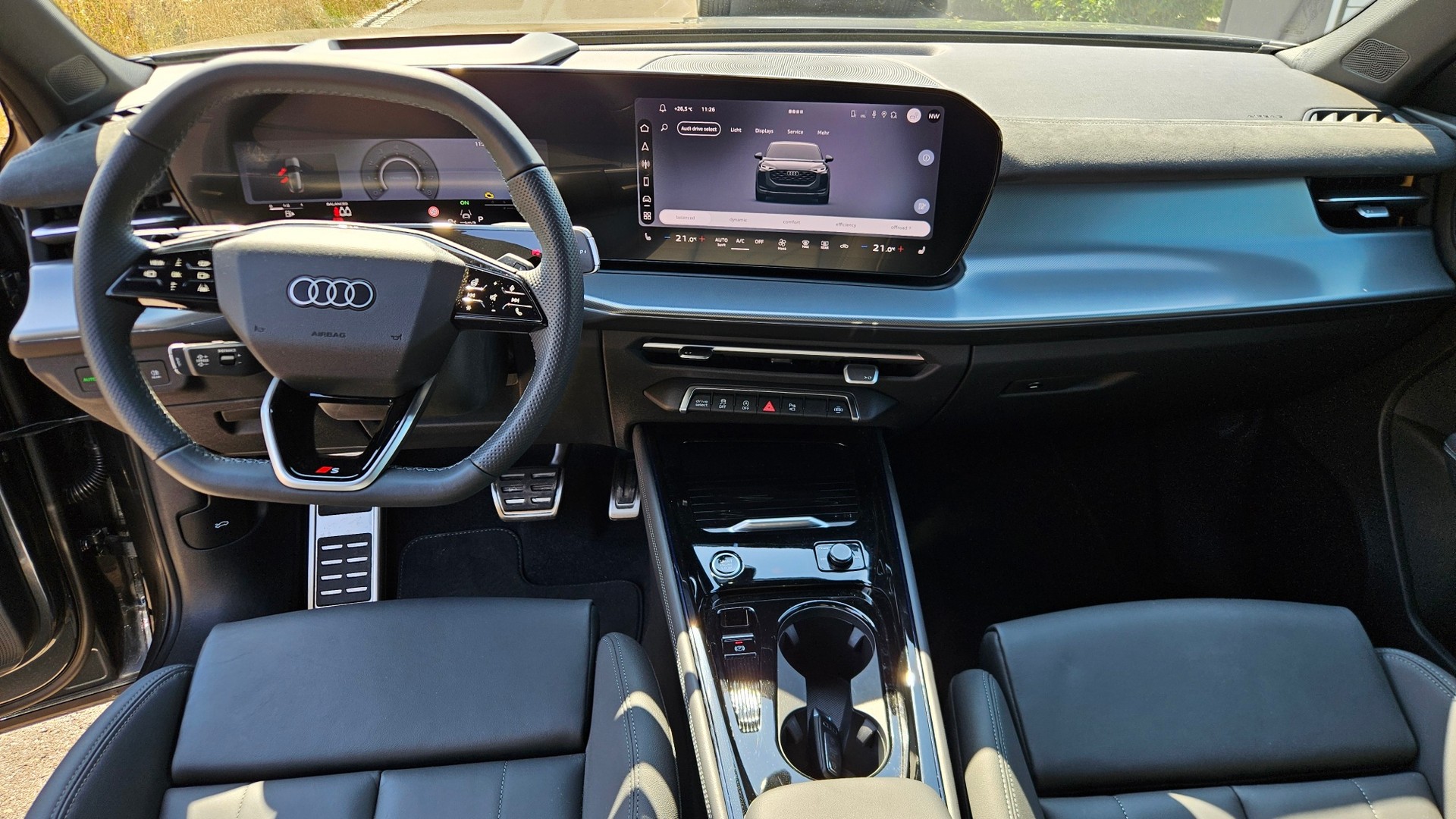 AUDI 2.0 TFSI S line quattro S-Tronic Sportback-image-6
