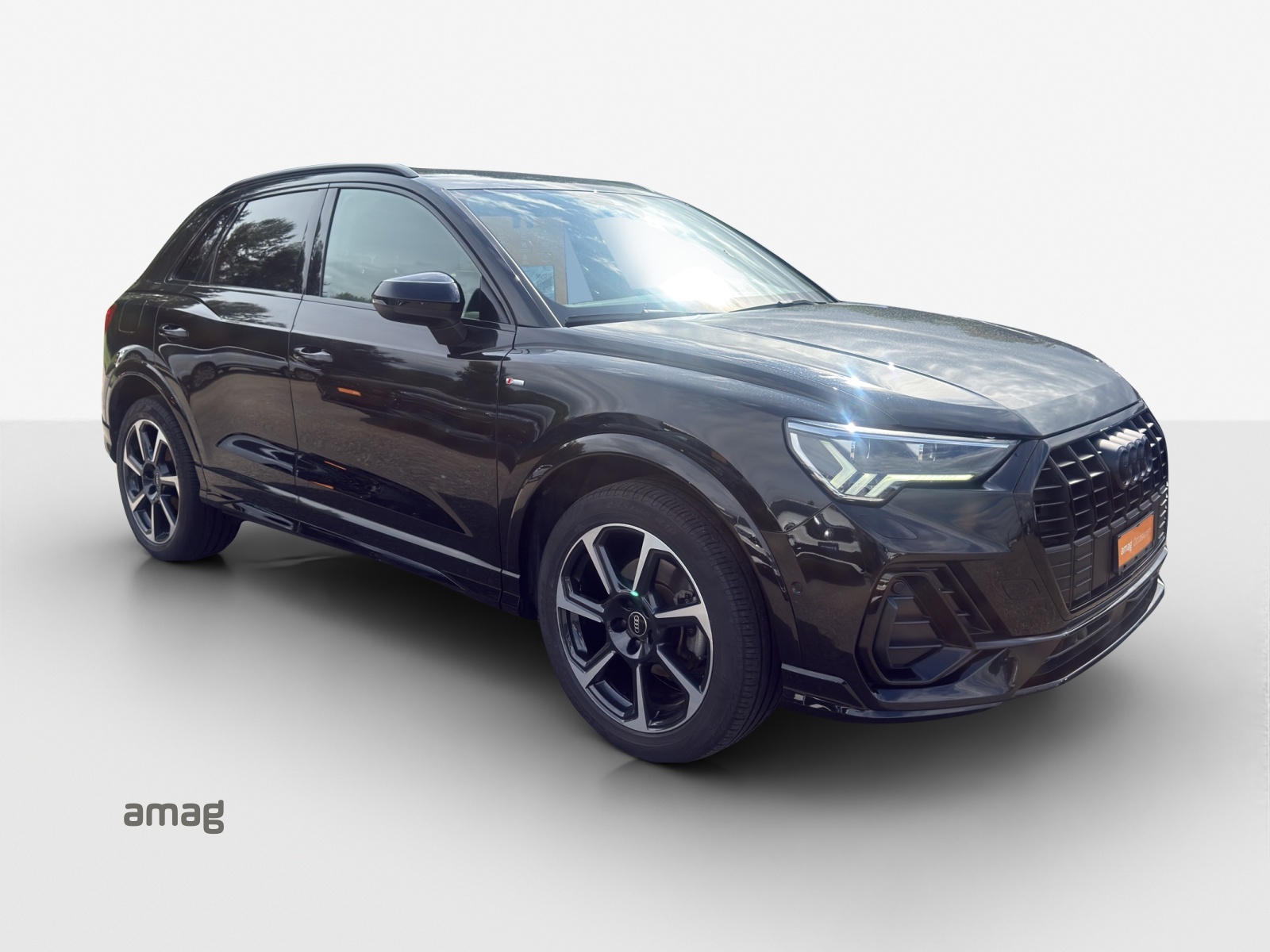 AUDI Q3 35 TFSI S line Attraction S-tronic-image-5