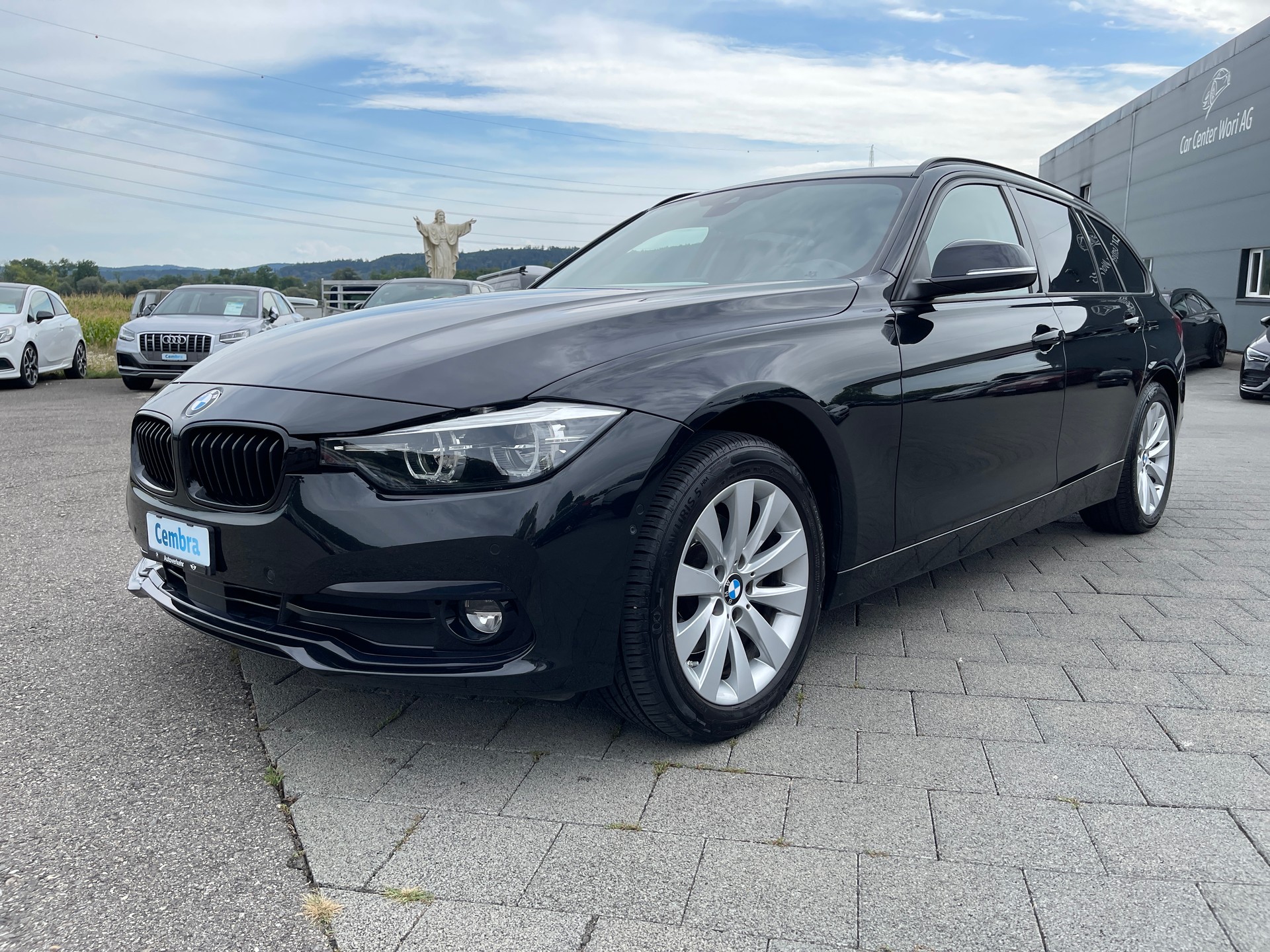 BMW 320d xDrive Touring Steptronic-image-1