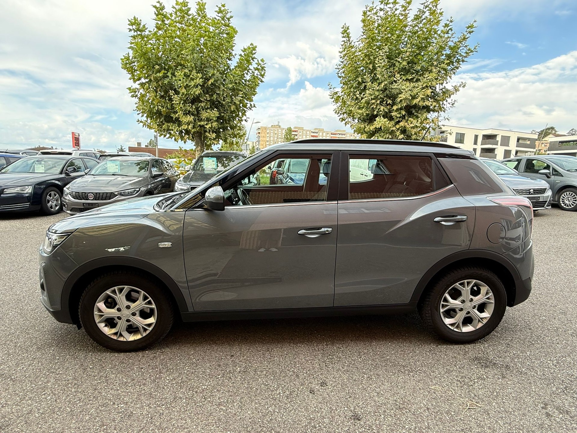 KGM-SsangYong Tivoli 1.5 T GDI Quartz 2WD Automat-image-3