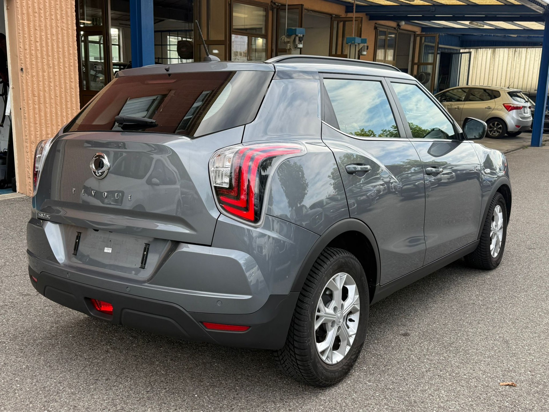 KGM-SsangYong Tivoli 1.5 T GDI Quartz 2WD Automat-image-6