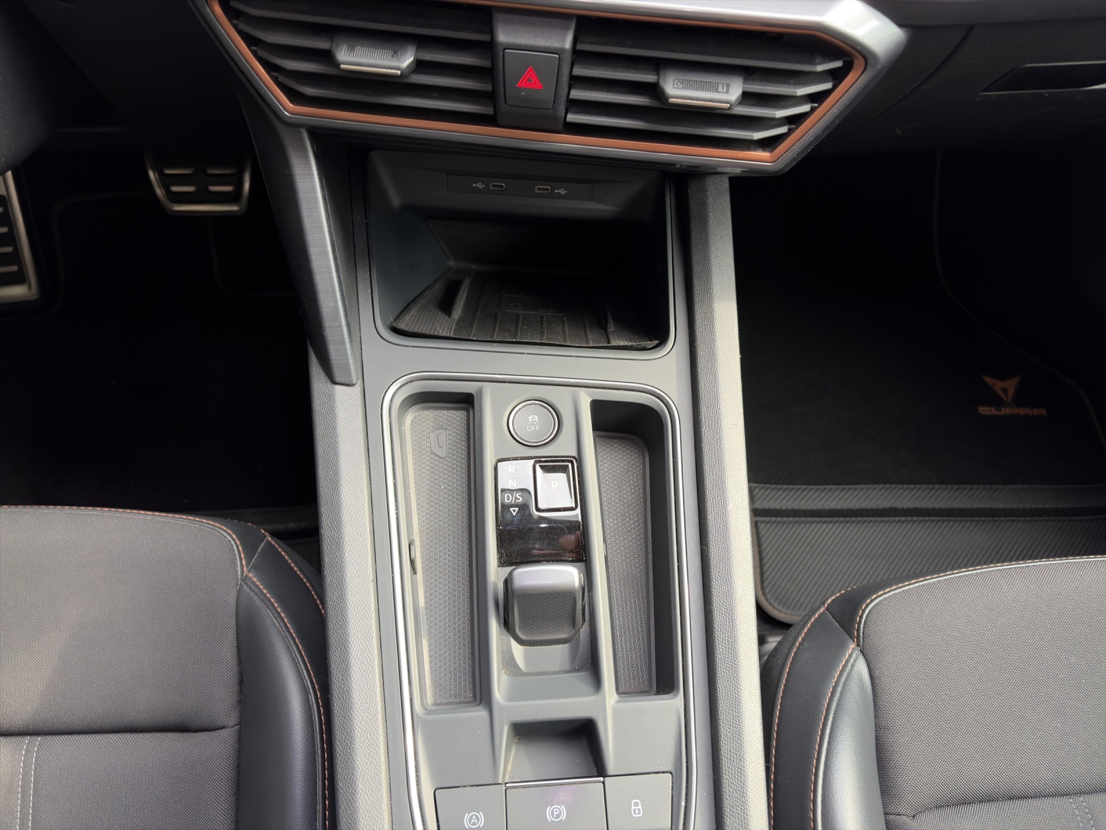 CUPRA Formentor 1.4 eHybrid VZ DSG-image-14