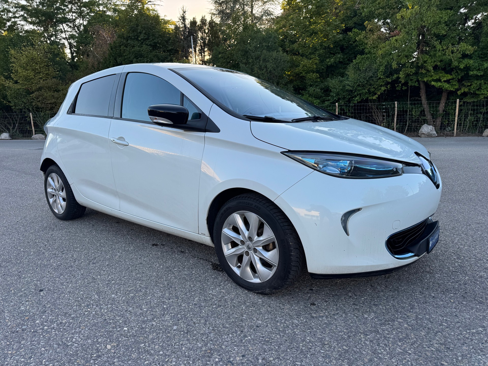 RENAULT Zoe Life Q210-image-3