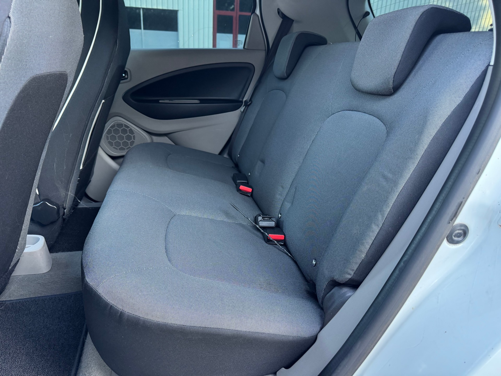 RENAULT Zoe Life Q210-image-9