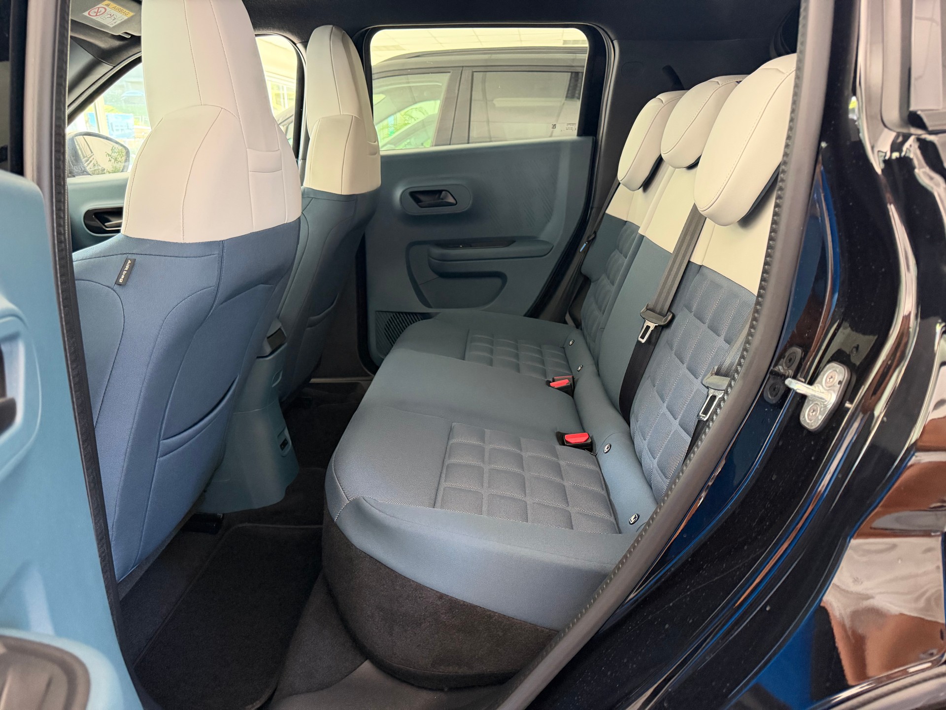 FIAT Grande Panda Elektro La Prima-image-10