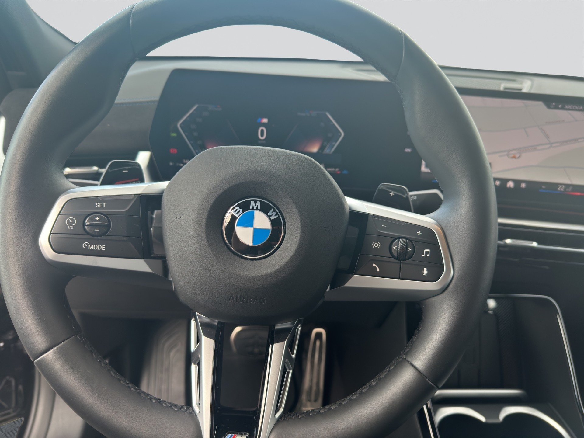 BMW X2 xDrive 20d 48V M Sport Pro Shadow Line-image-8