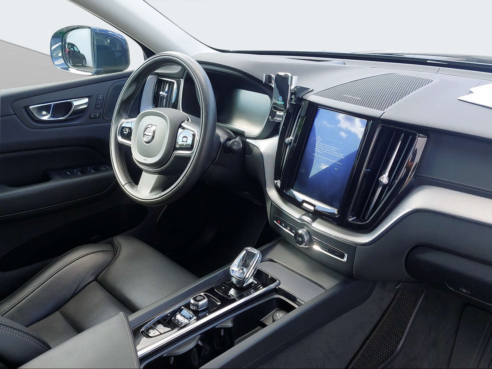 VOLVO XC60 2.0 T8 TE Inscription eAWD-image-15