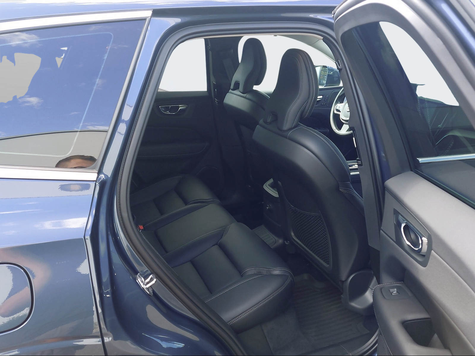 VOLVO XC60 2.0 T8 TE Inscription eAWD-image-12