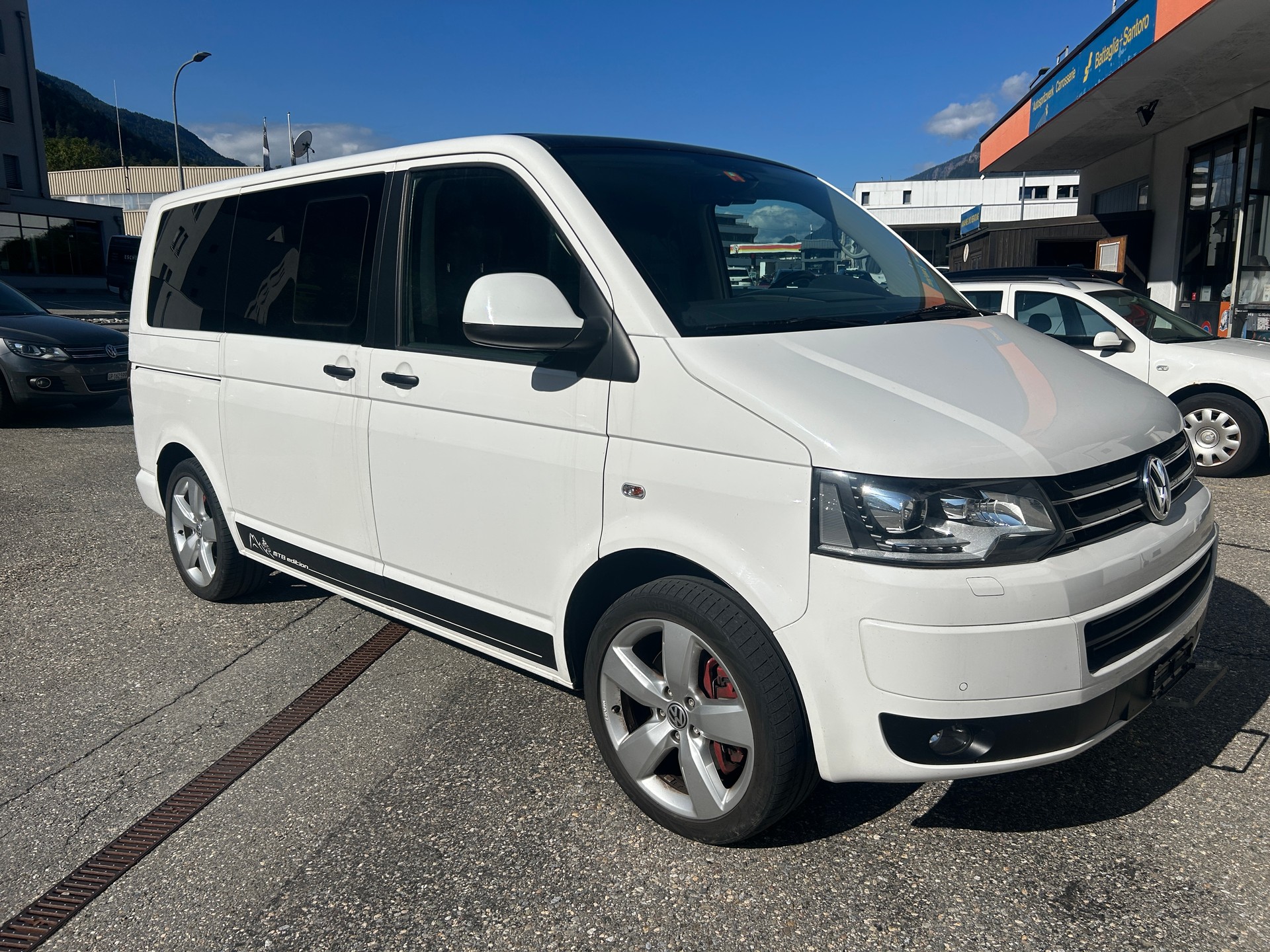 VW T5 Multivan 2.0 Bi-TDI CR CL Edition 25 4Motion-image-1