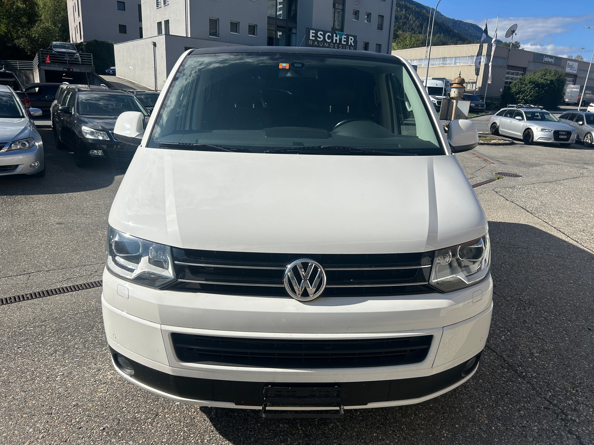 VW T5 Multivan 2.0 Bi-TDI CR CL Edition 25 4Motion-image-0