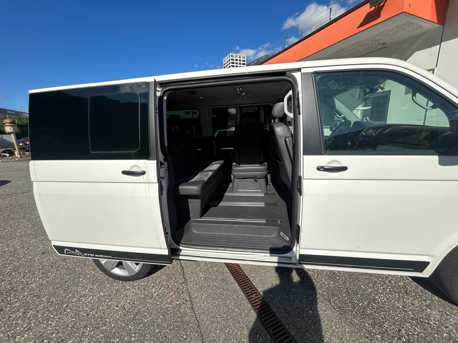 VW T5 Multivan 2.0 Bi-TDI CR CL Edition 25 4Motion-image-10