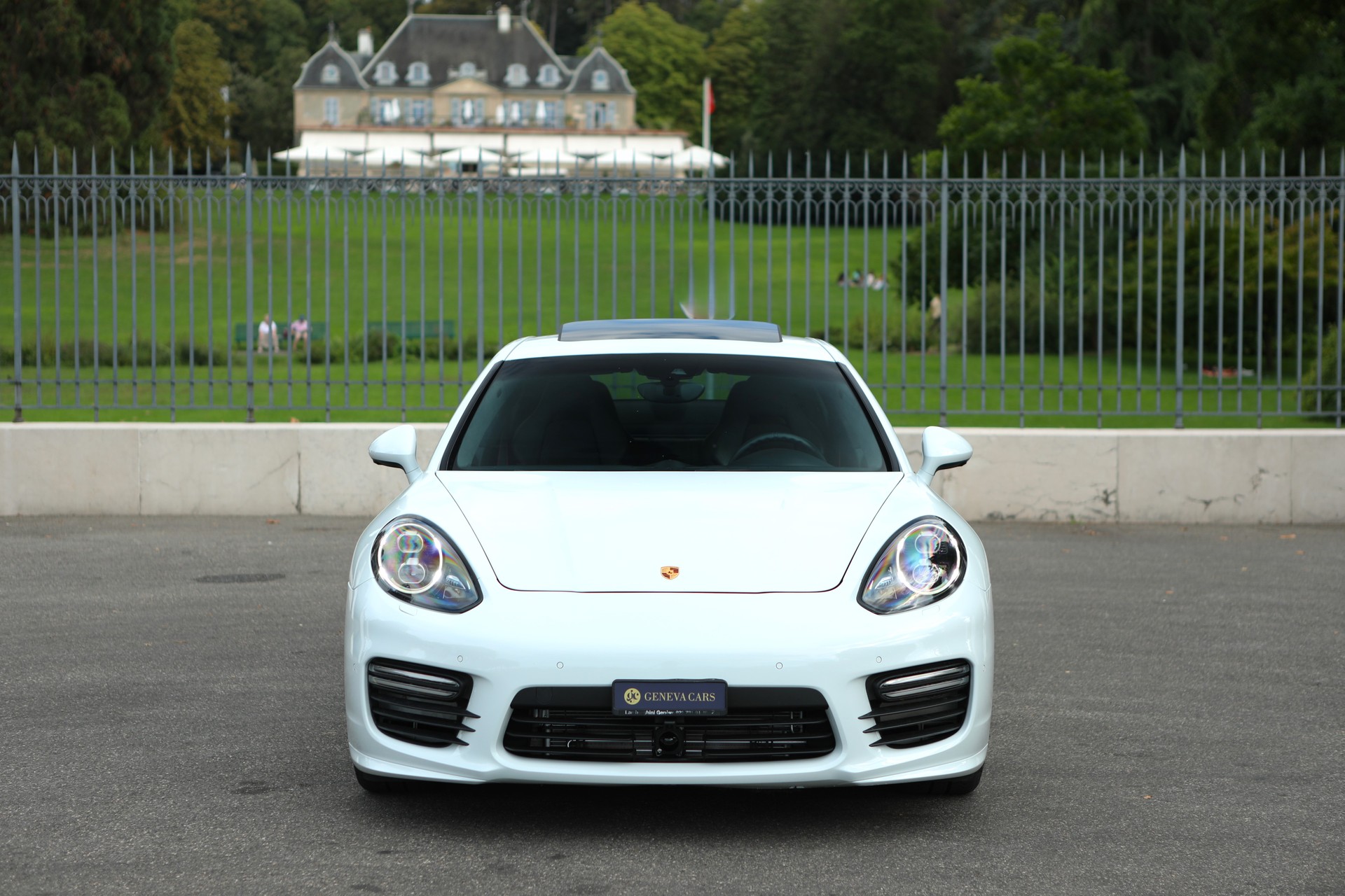 PORSCHE Panamera GTS V8 4.8 PDK-image-8