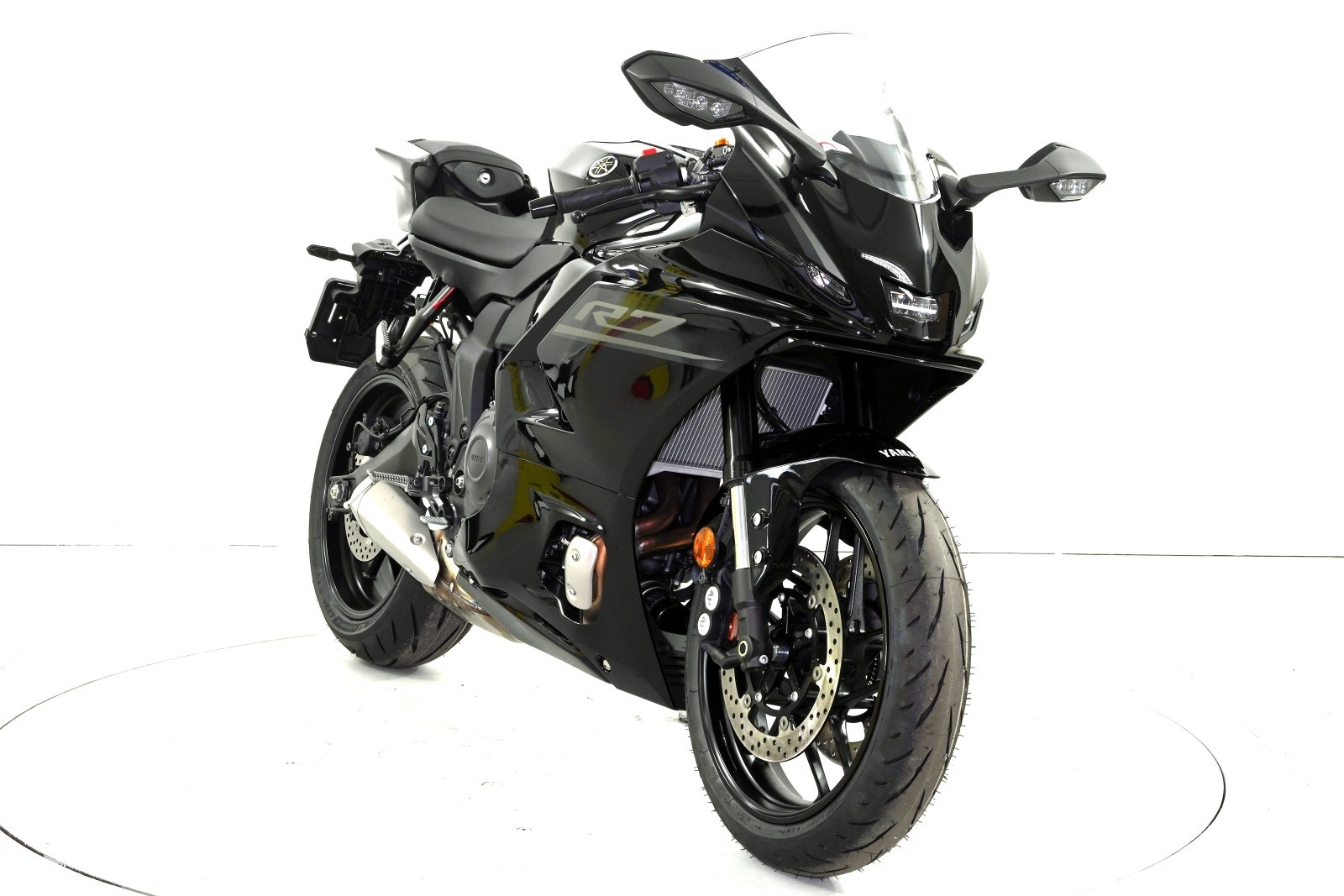 YAMAHA R7 ABS-showroom-element-1