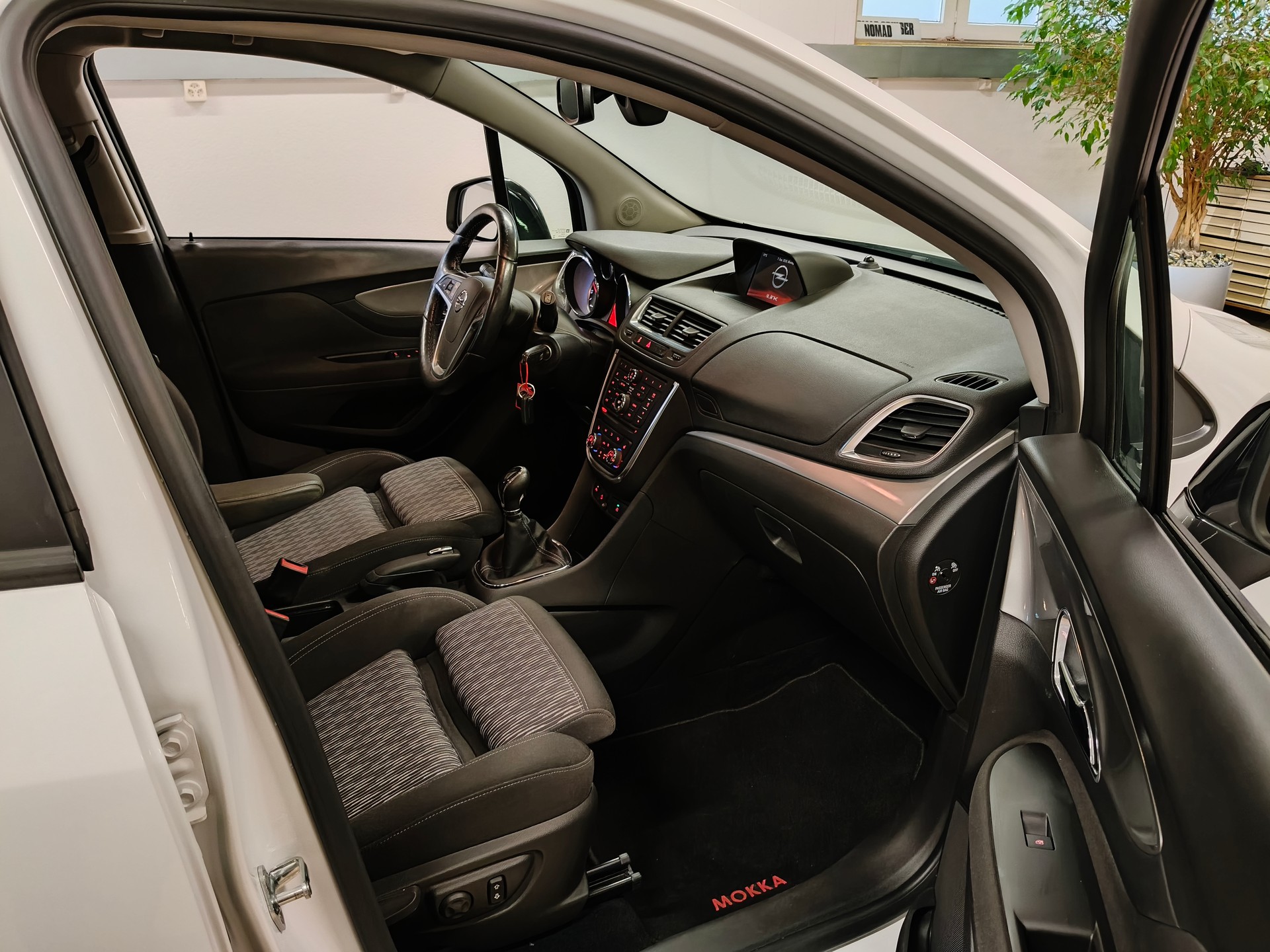 OPEL Mokka 1.4i 16V Turbo Cosmo 4WD-image-28