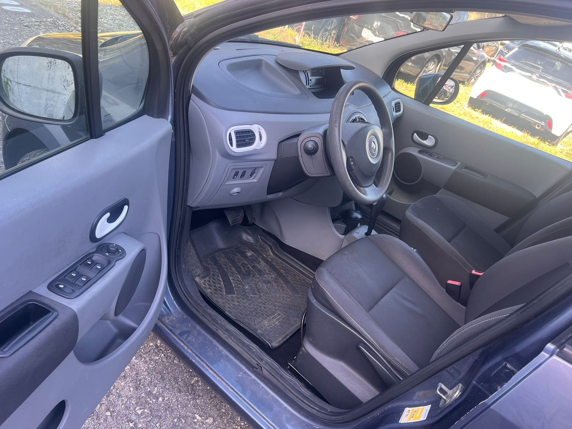 RENAULT Modus 1.6 16V Yahoo Automatic-image-5