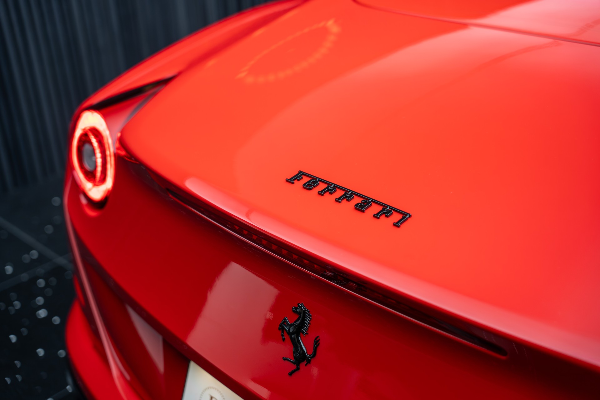 FERRARI California 3.9 V8 T N-Largo-image-21