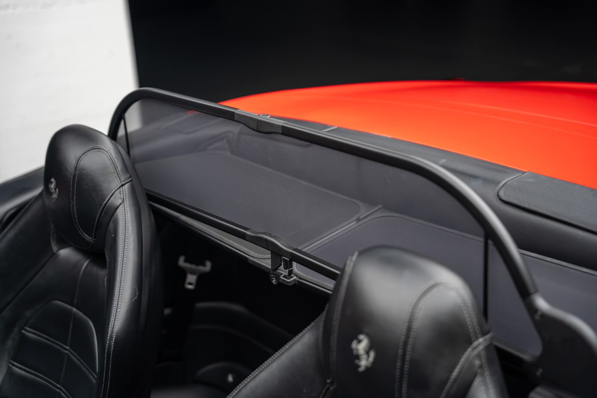 FERRARI California 3.9 V8 T N-Largo-image-16
