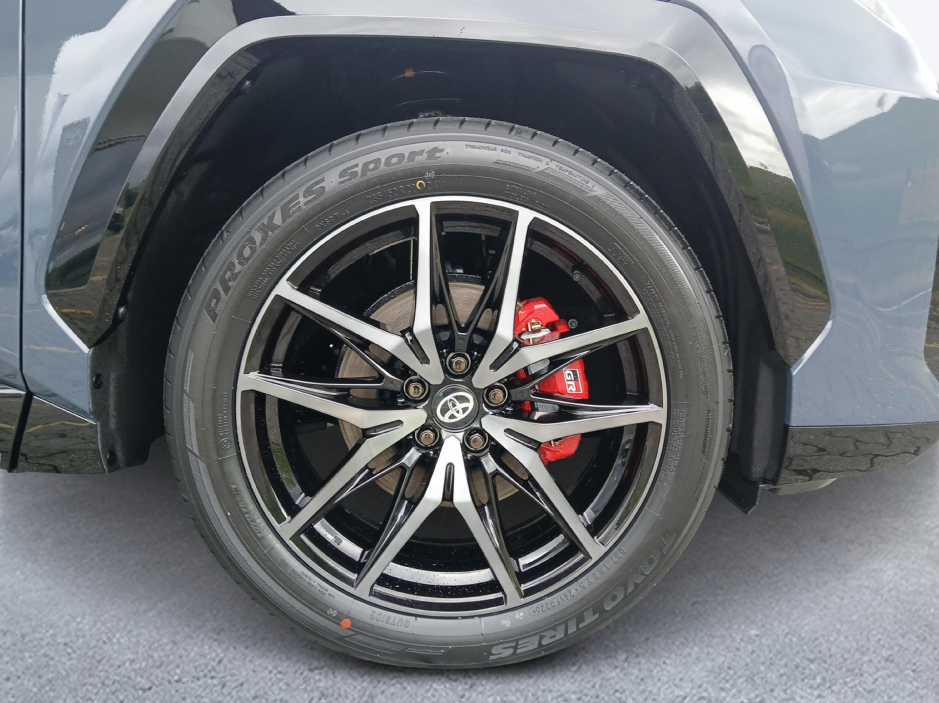 TOYOTA RAV4 2.5 HEV GR Sport-image-15