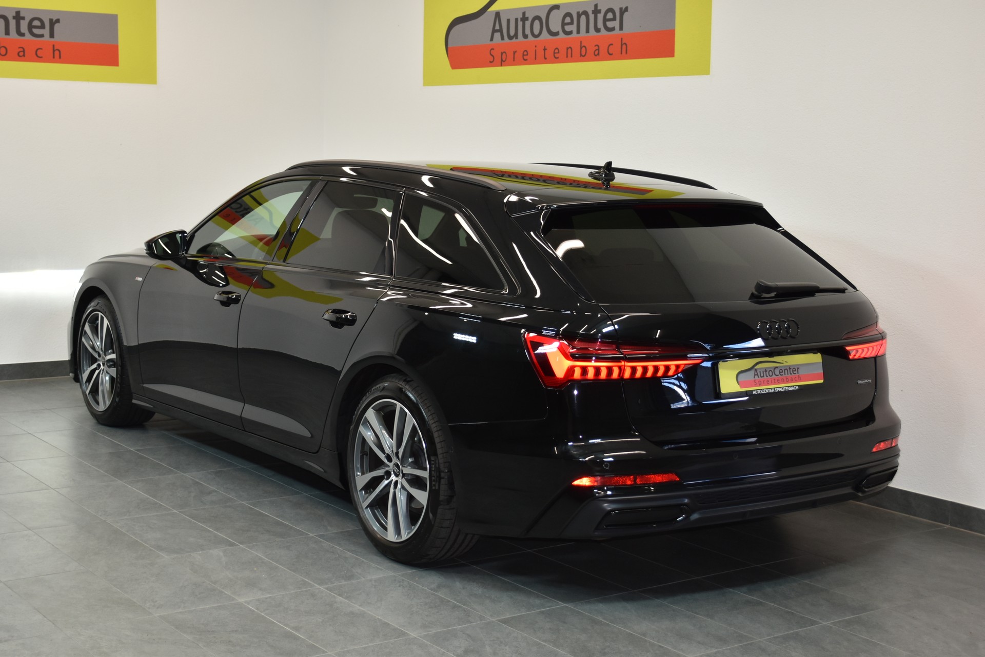 AUDI A6 Avant 40 TDI S-Line Attraction quattro S-tronic-image-11
