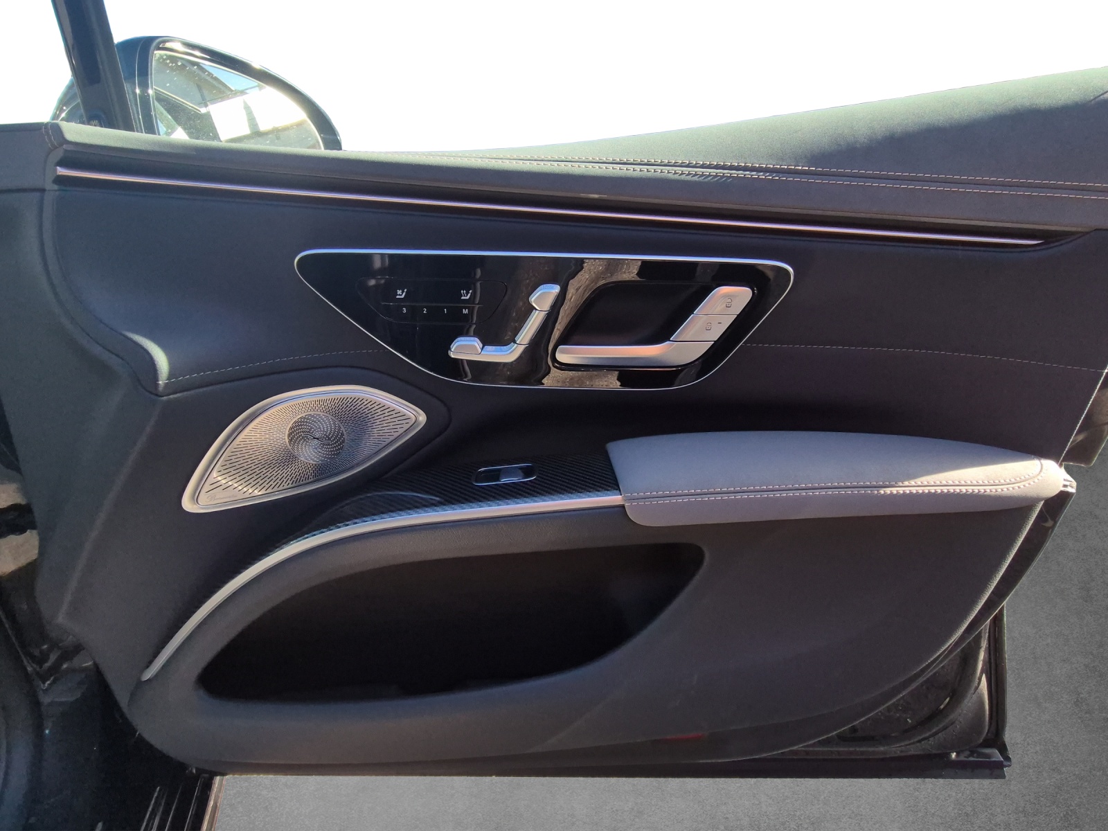MERCEDES-BENZ EQS 580 4Matic-image-18