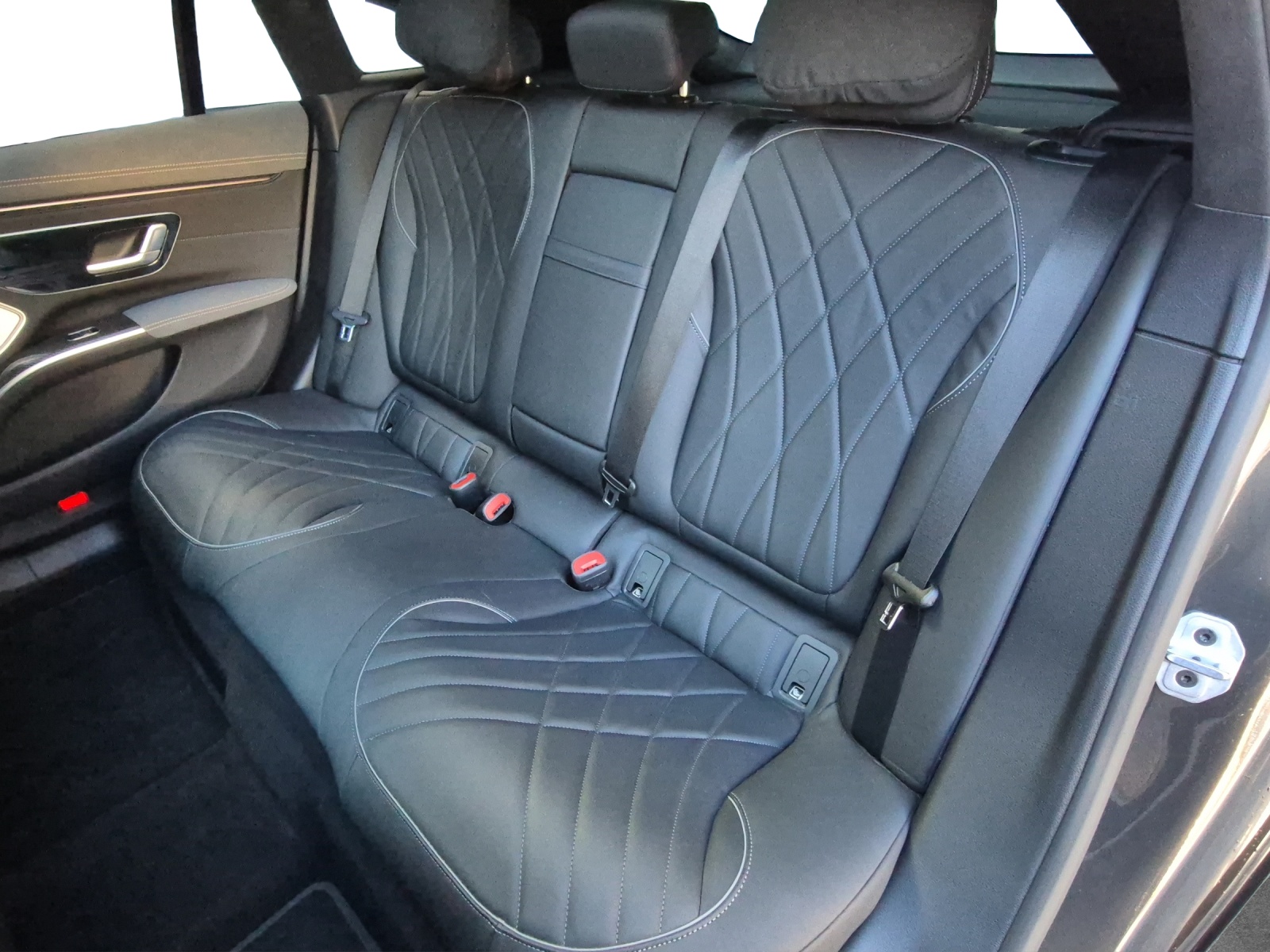 MERCEDES-BENZ EQS 580 4Matic-image-15