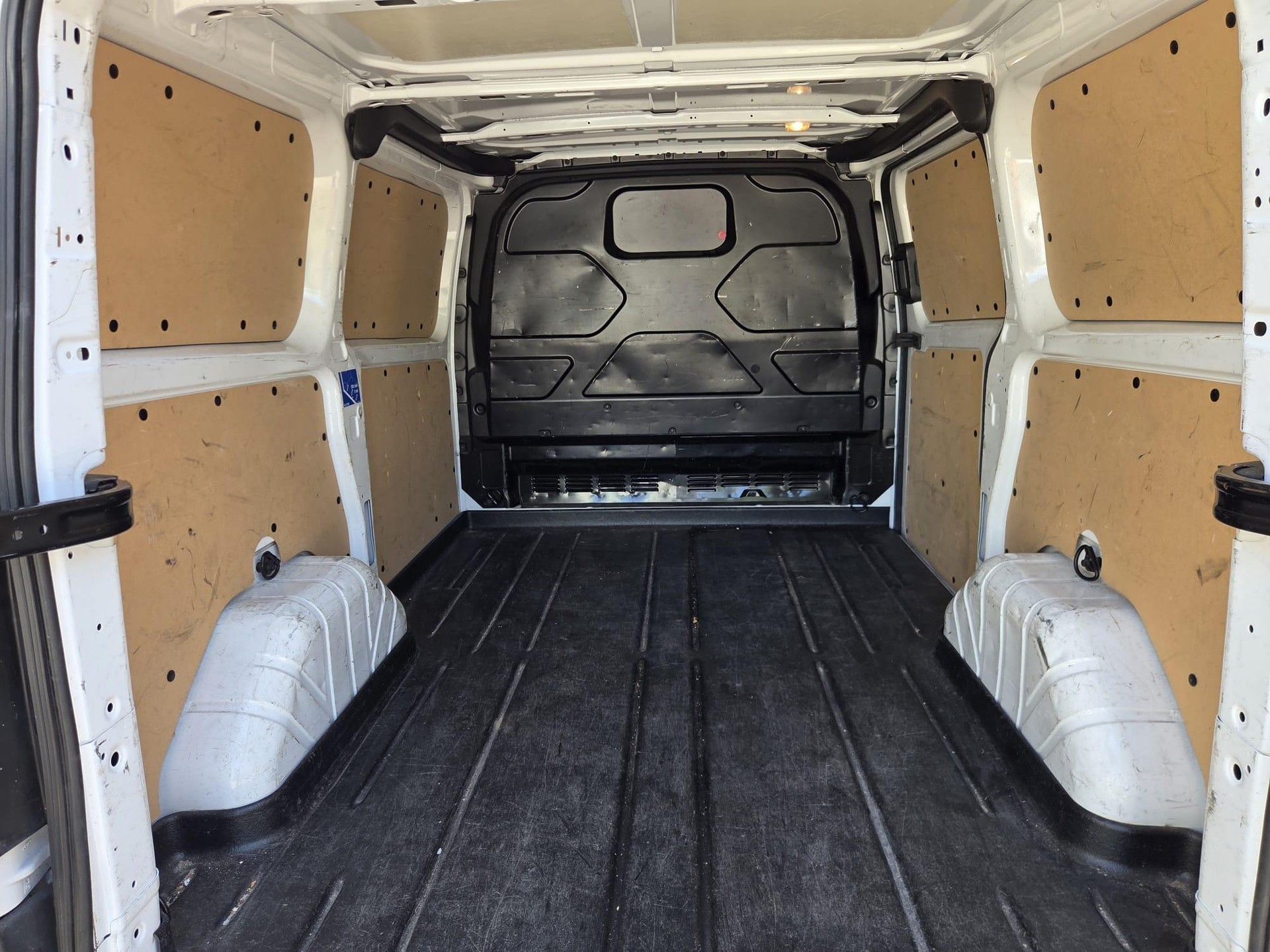 FORD Transit C Van 270 L1 2.0 TDCi 105 Trend-image-10