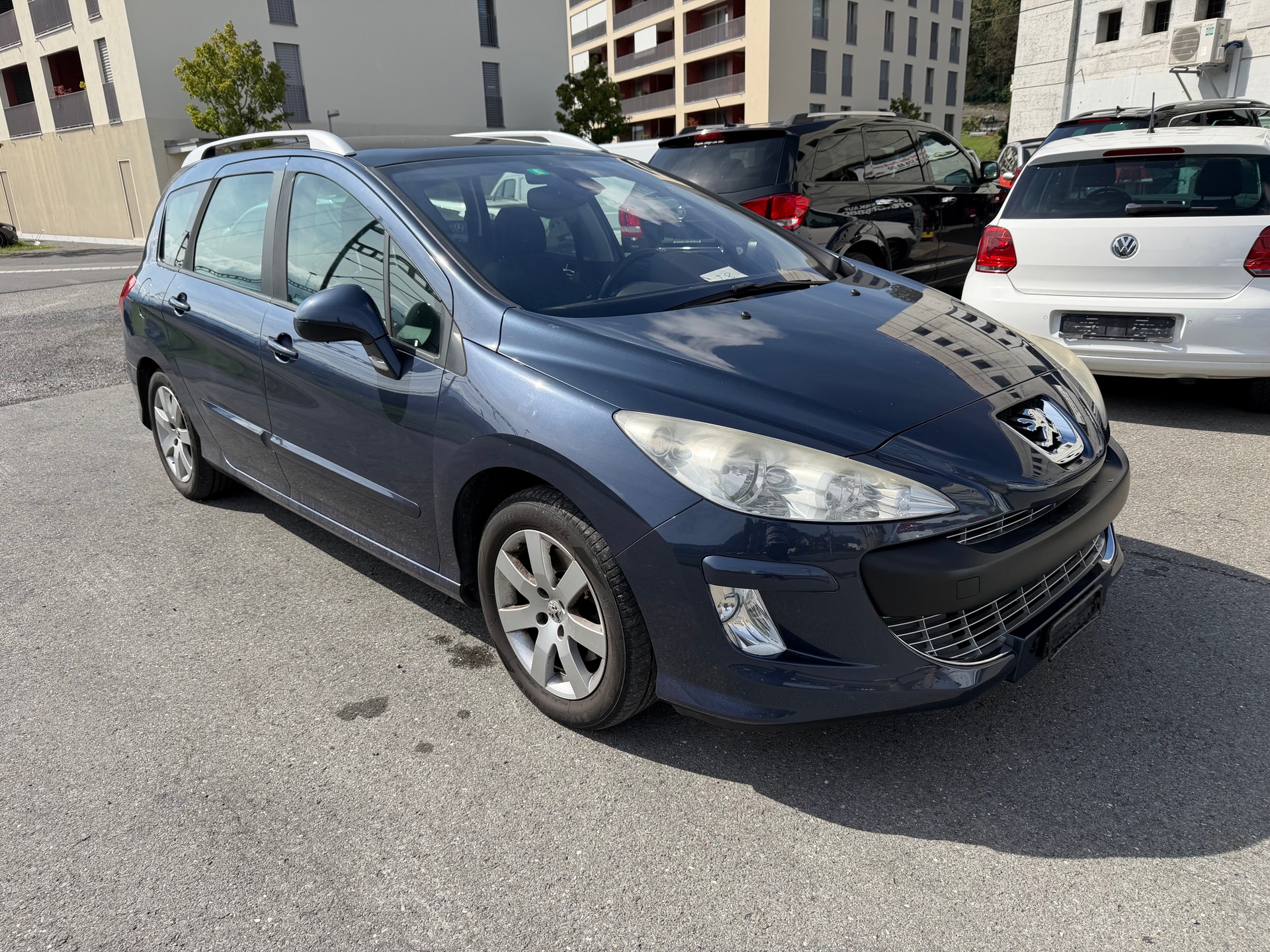 PEUGEOT 308 SW 2.0 HDI Sport Automatic-image-2