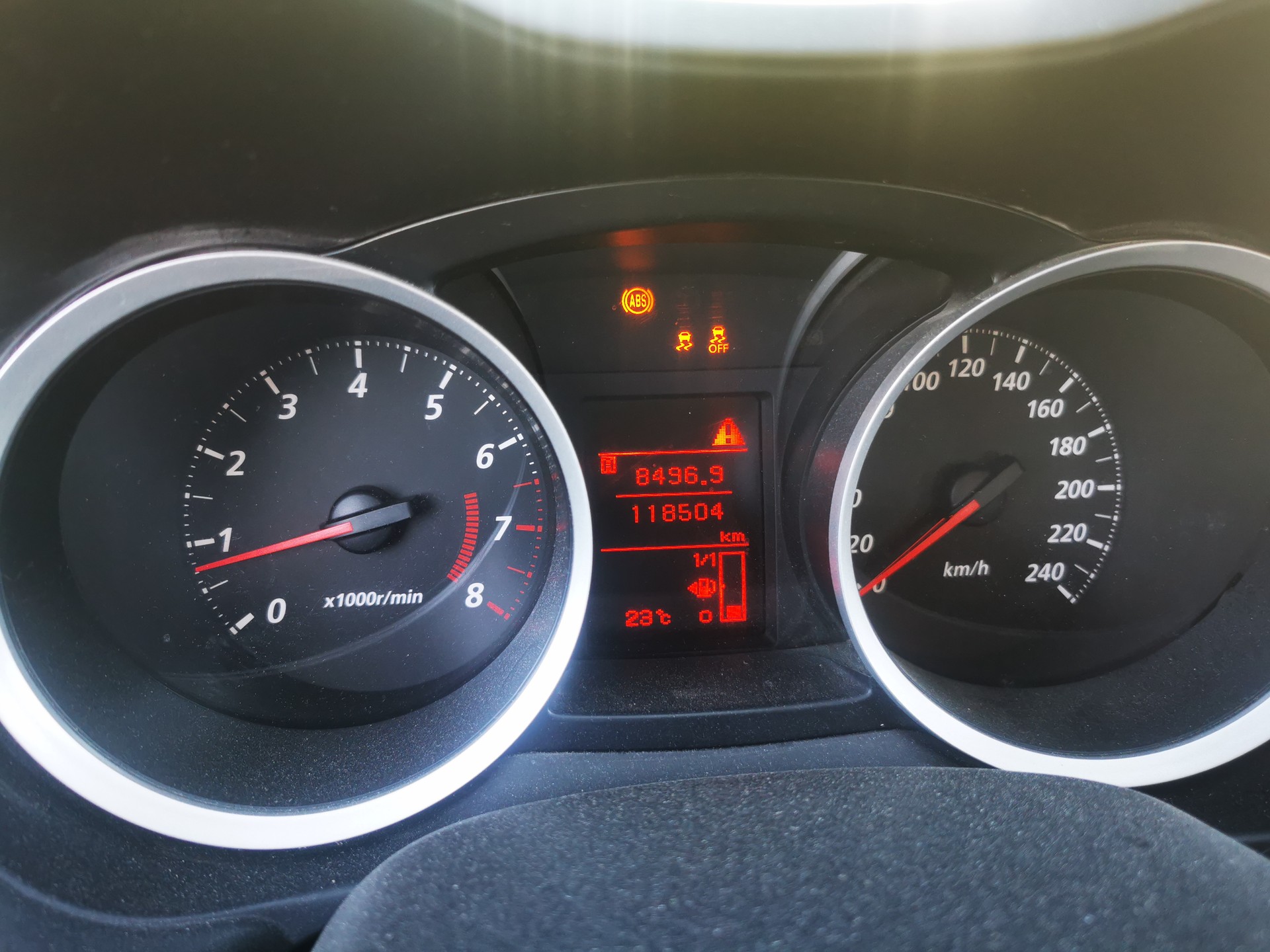 MITSUBISHI Lancer Sportback 1.6 Inform-image-3