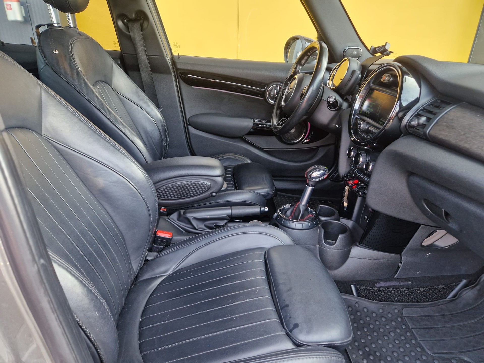 MINI Cooper SD Trafalgar Steptronic-image-9