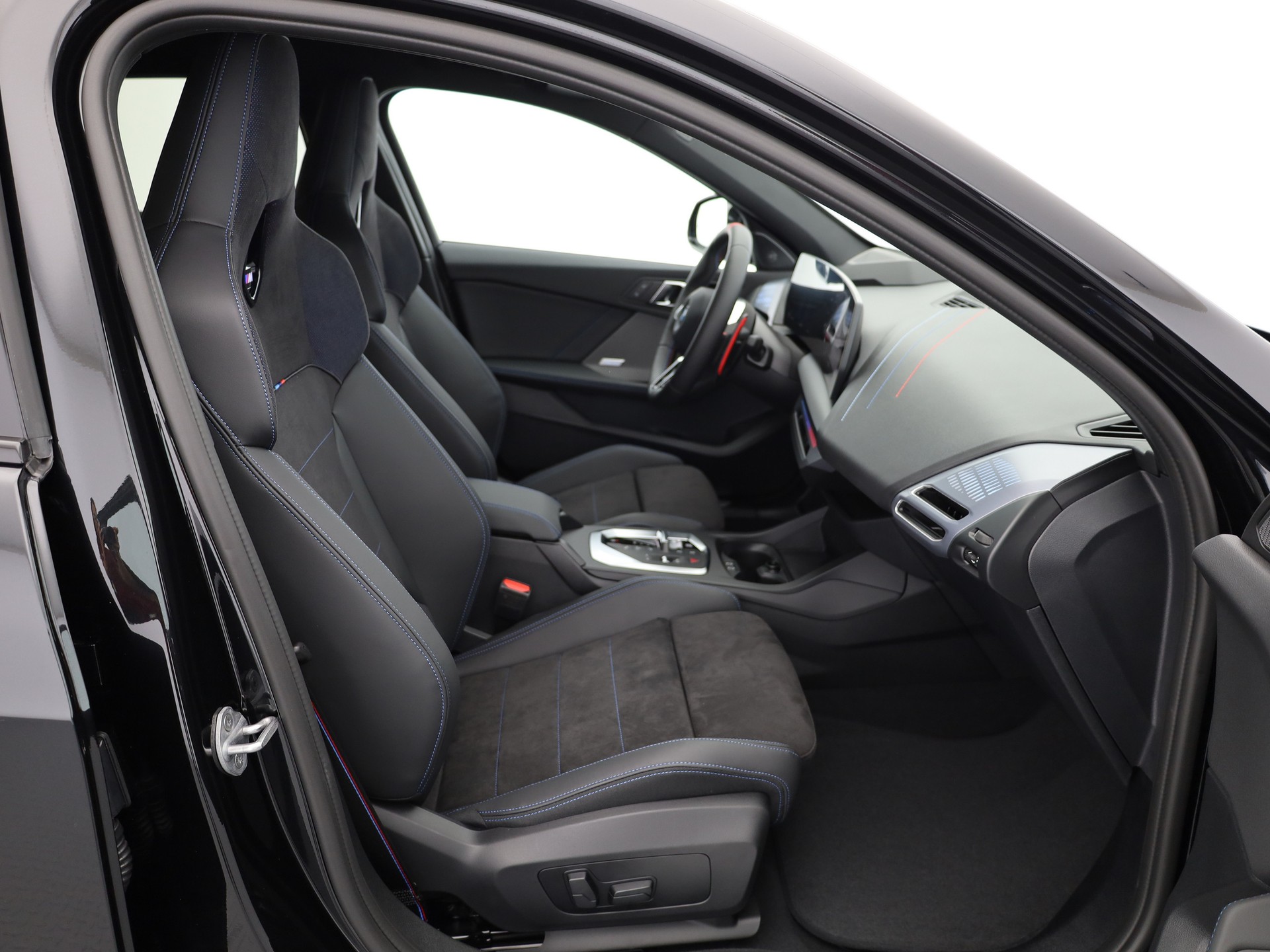 BMW M135 xDrive M Sport Pro-image-13