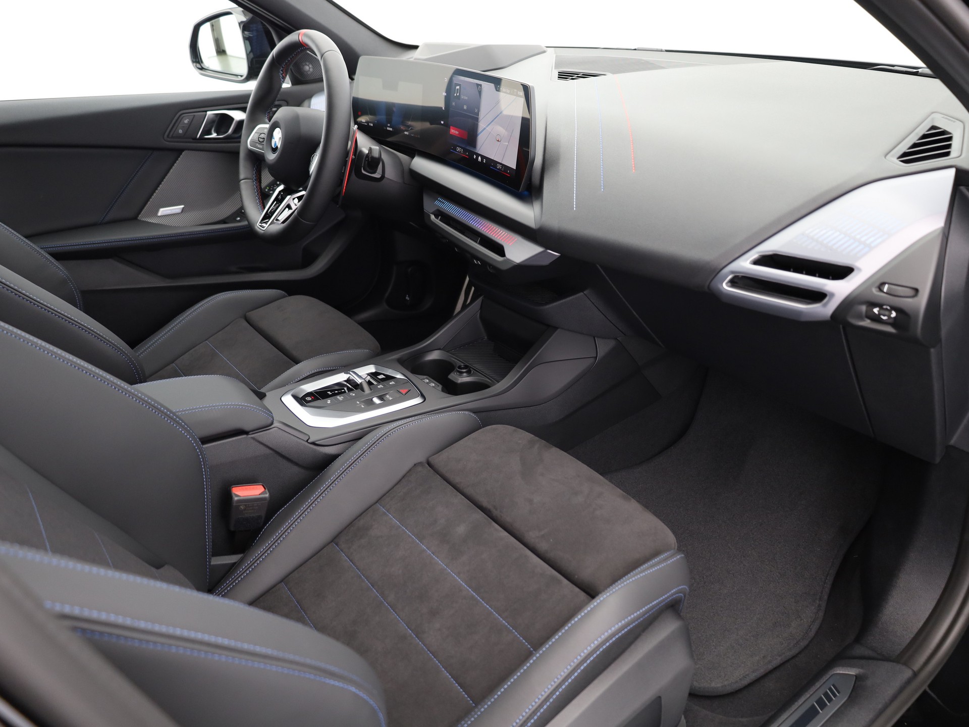 BMW M135 xDrive M Sport Pro-image-12