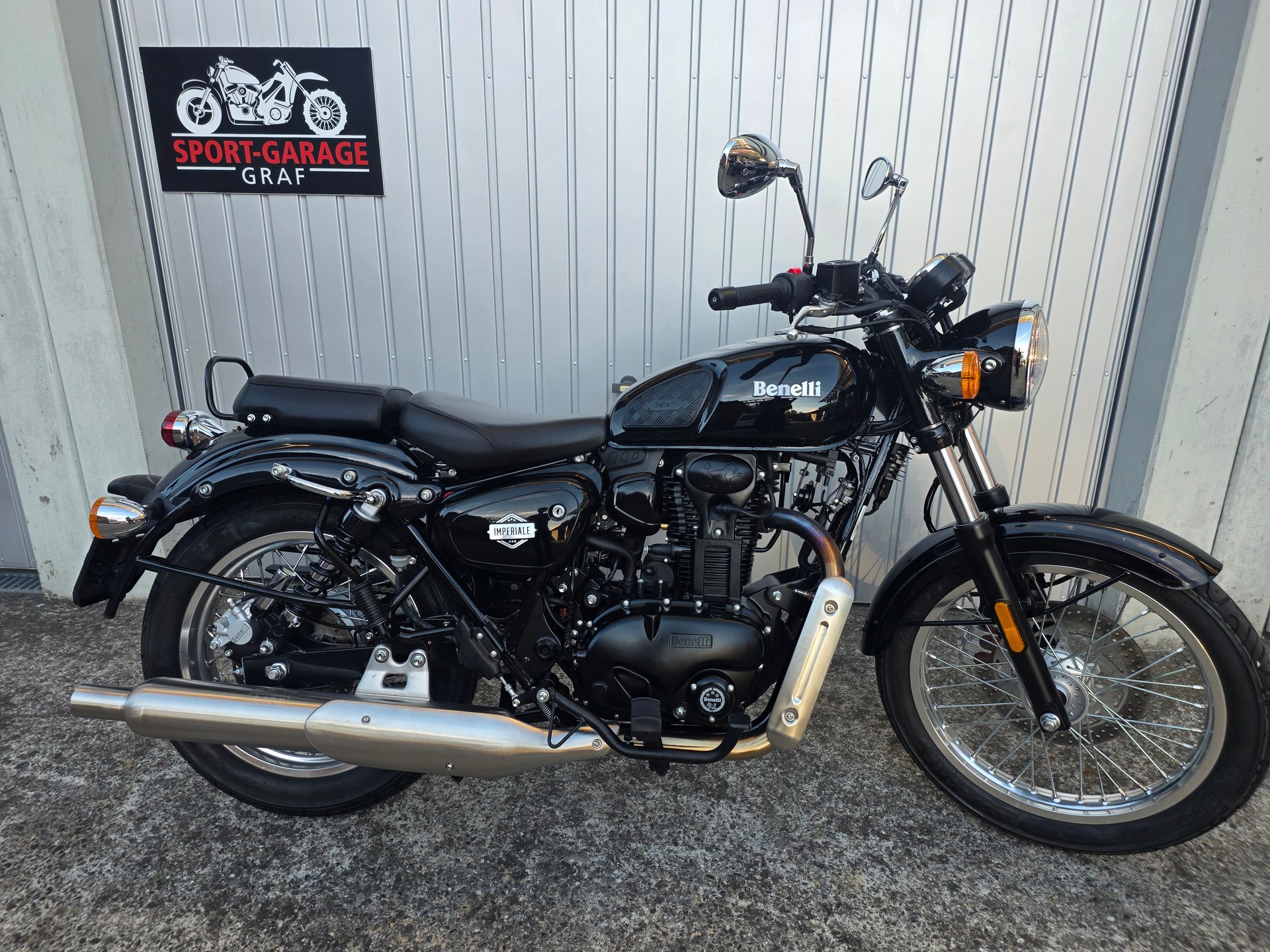 BENELLI Imperiale 400-showroom-element-1