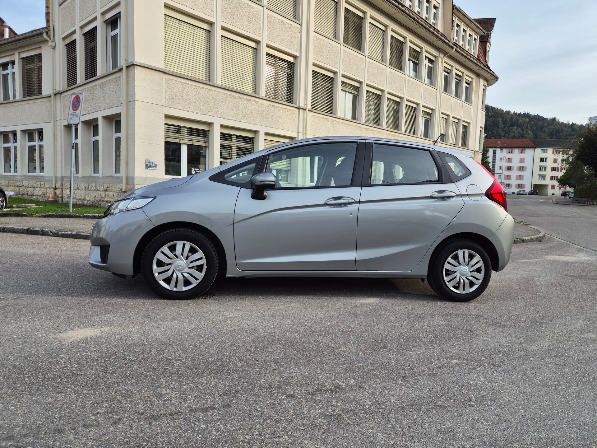 HONDA Jazz 1.3i-VTEC Trend-image-1