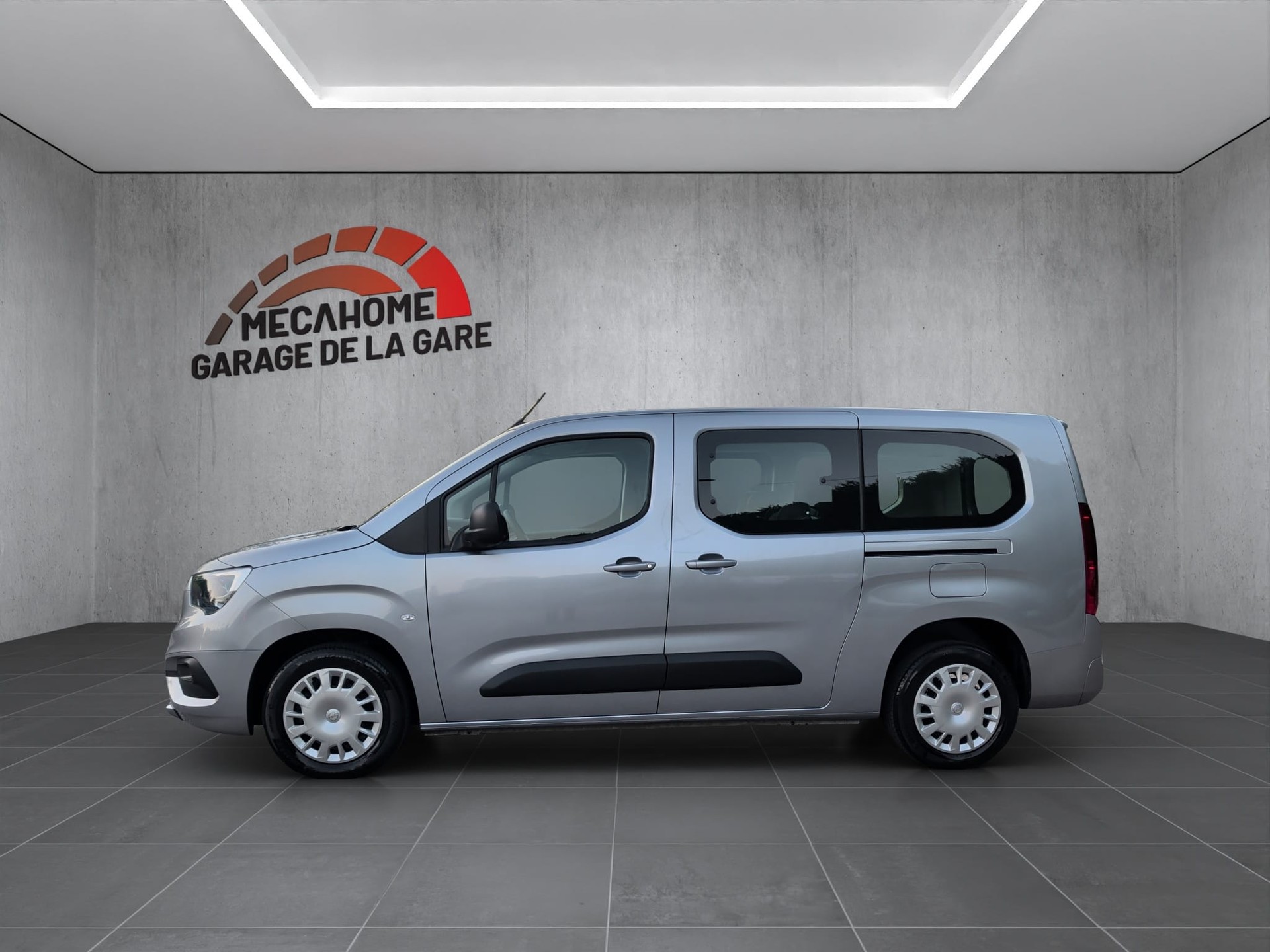 OPEL Combo Life XL 1.2 Edition-image-5