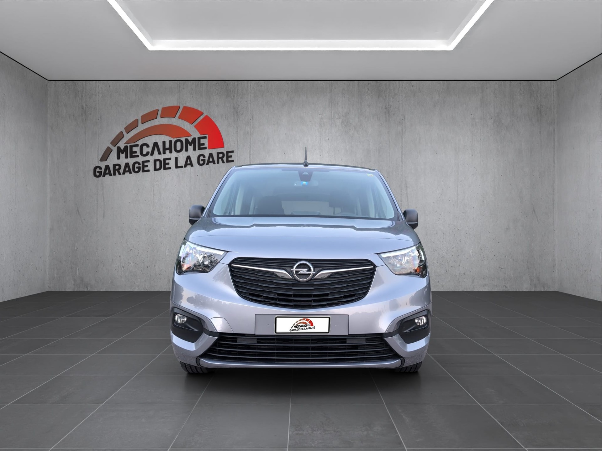 OPEL Combo Life XL 1.2 Edition-image-4