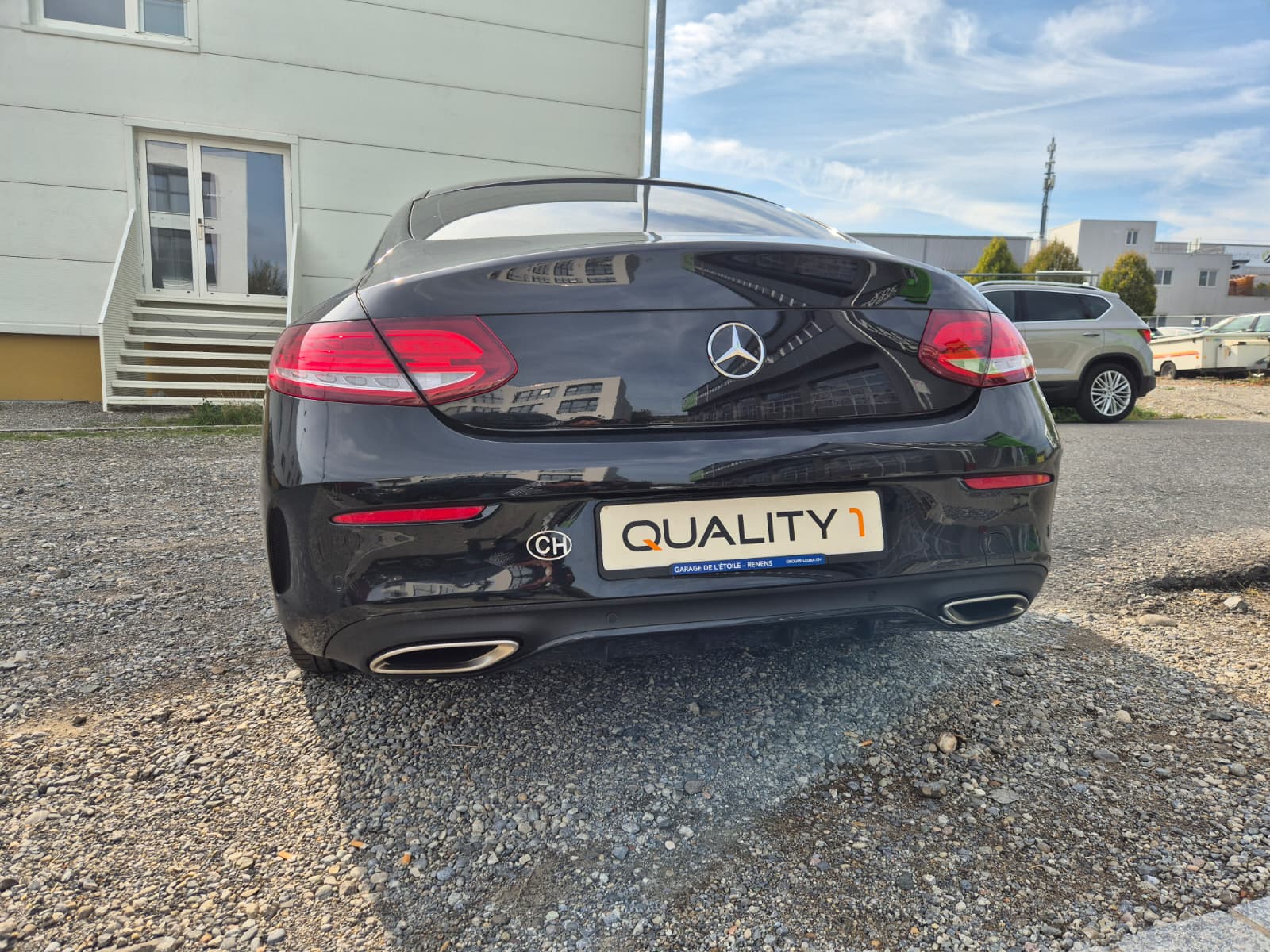MERCEDES-BENZ C 200 Coupé AMG Line 4Matic 9G-Tronic-image-6