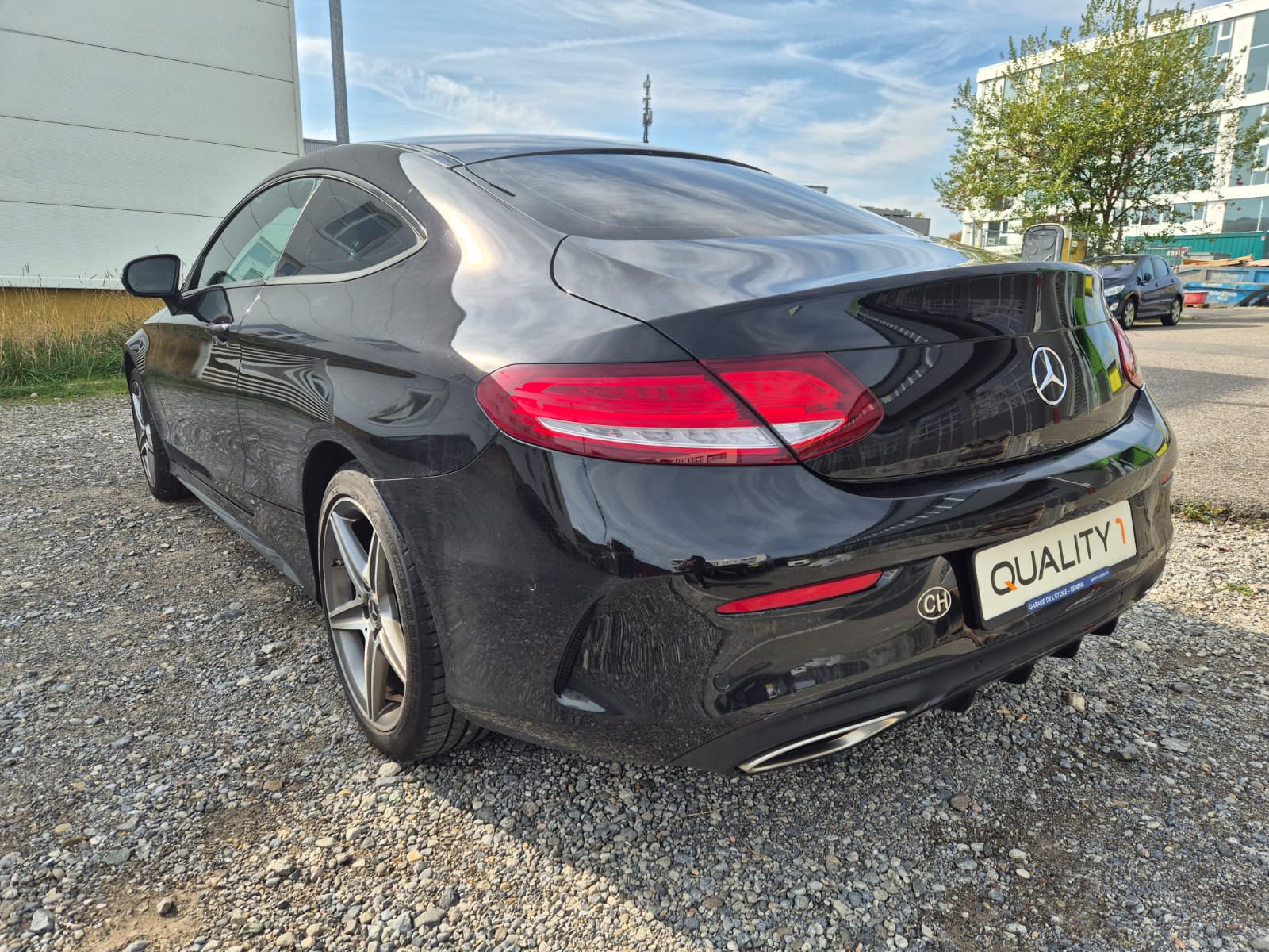 MERCEDES-BENZ C 200 Coupé AMG Line 4Matic 9G-Tronic-image-4
