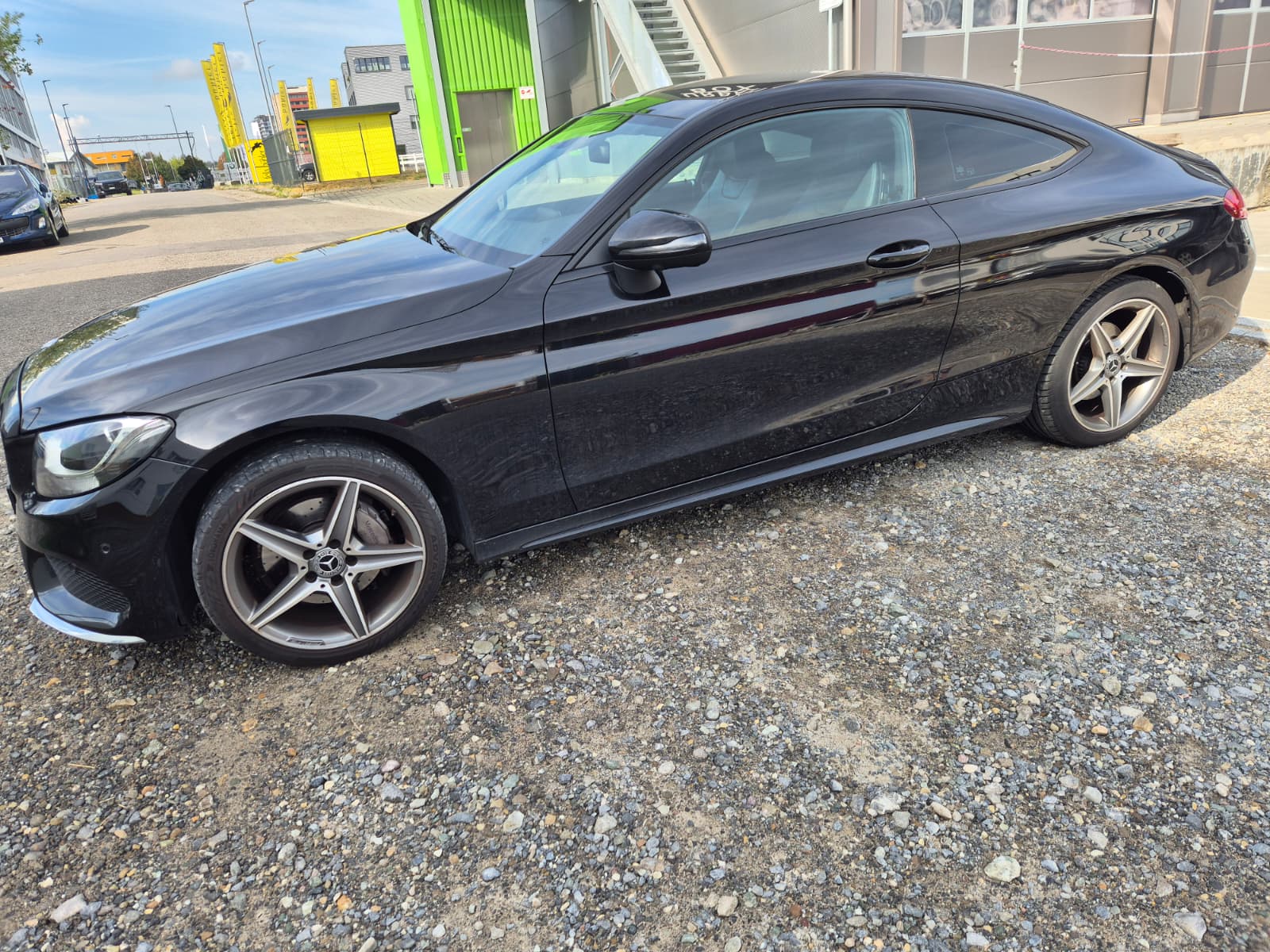 MERCEDES-BENZ C 200 Coupé AMG Line 4Matic 9G-Tronic-image-5
