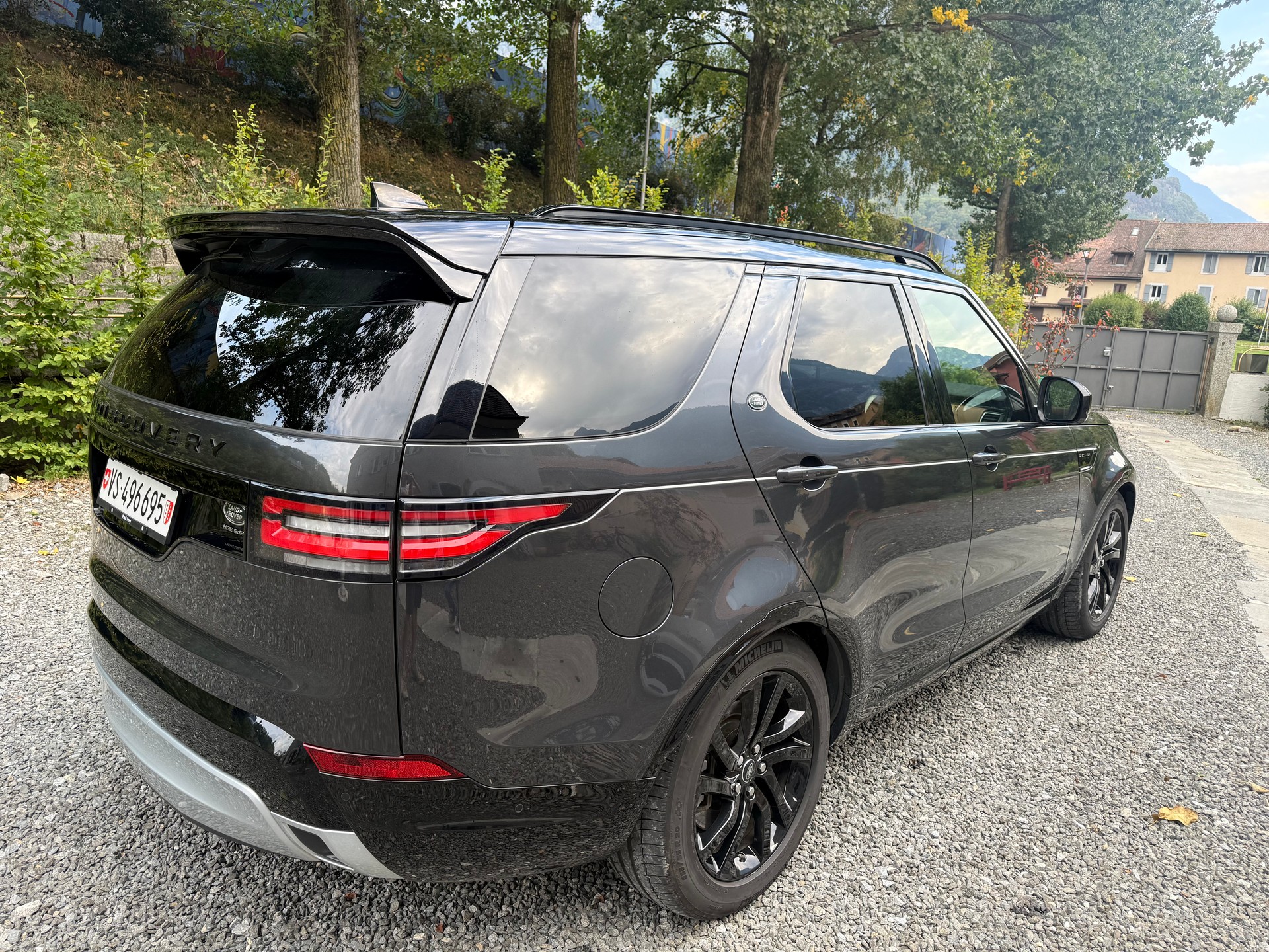 LAND ROVER 3.0 SDV6 HSE Luxury-image-2