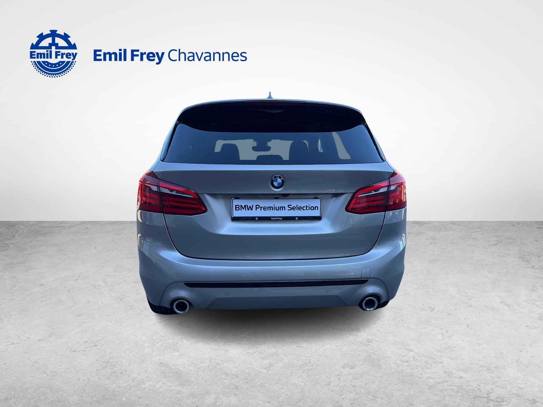 BMW 225i xDrive Sport Line Steptronic-image-6