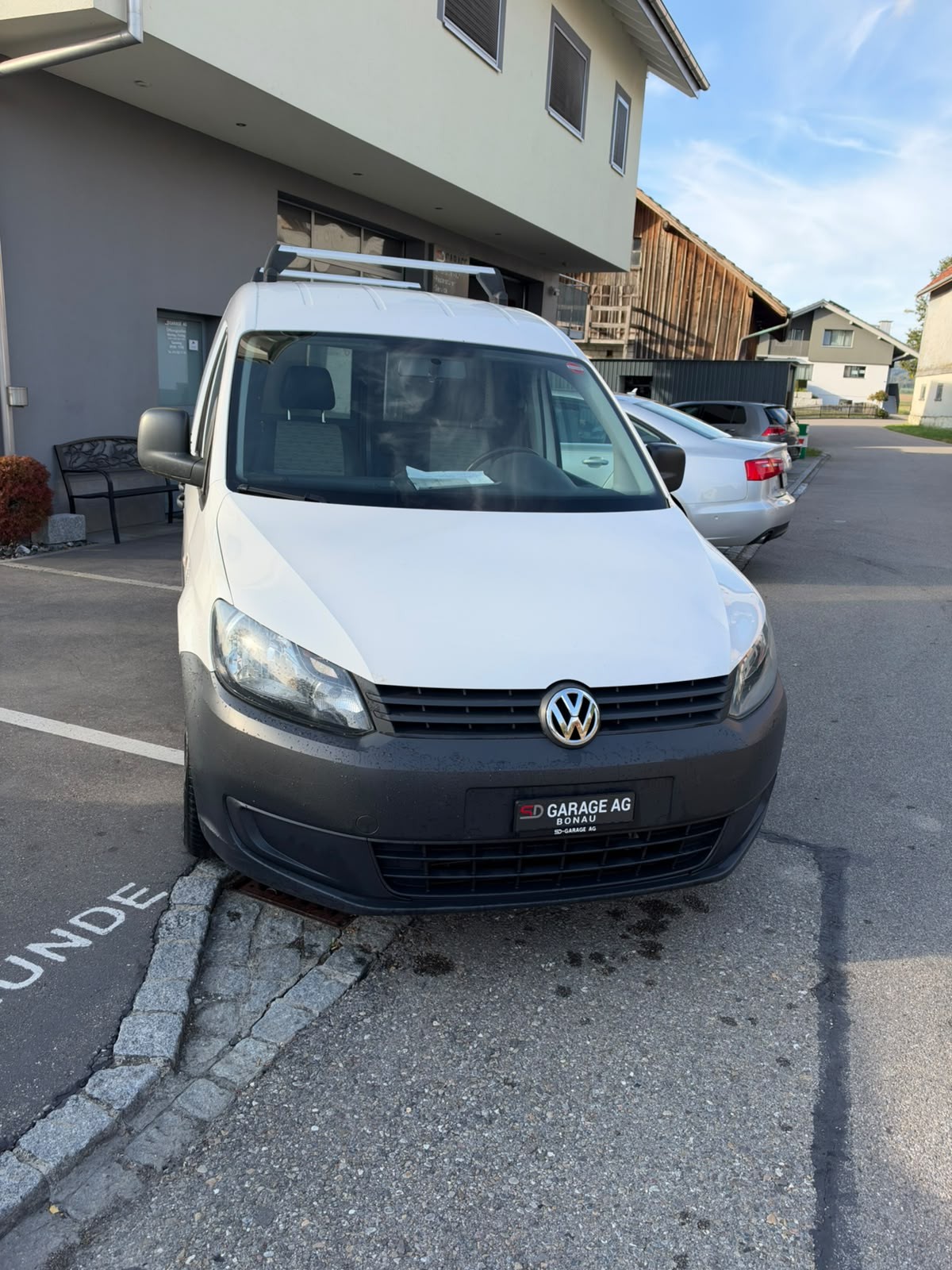 VW Caddy 2.0 TDI 4Motion-image-3