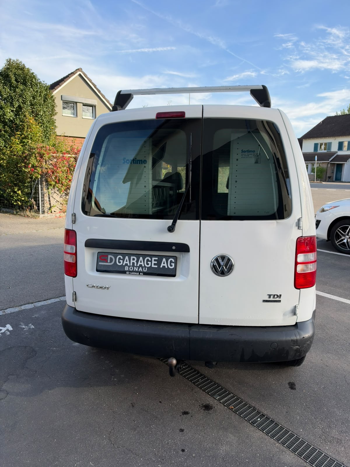 VW Caddy 2.0 TDI 4Motion-image-6