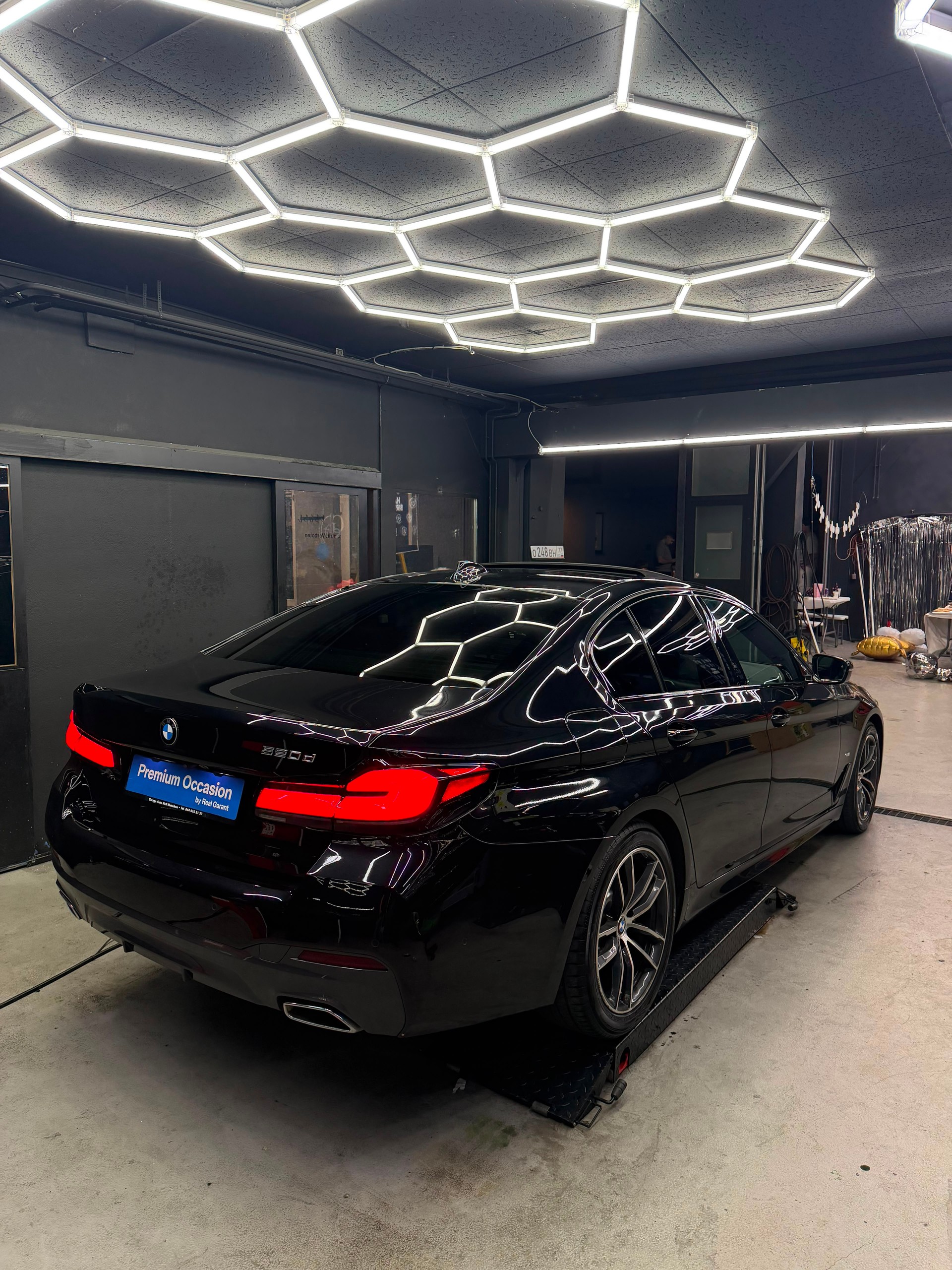 BMW 520-image-2