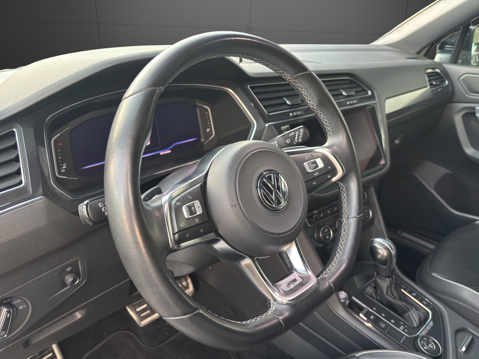 VW Tiguan Allspace 2.0TSI Highline 4Motion DSG-image-3