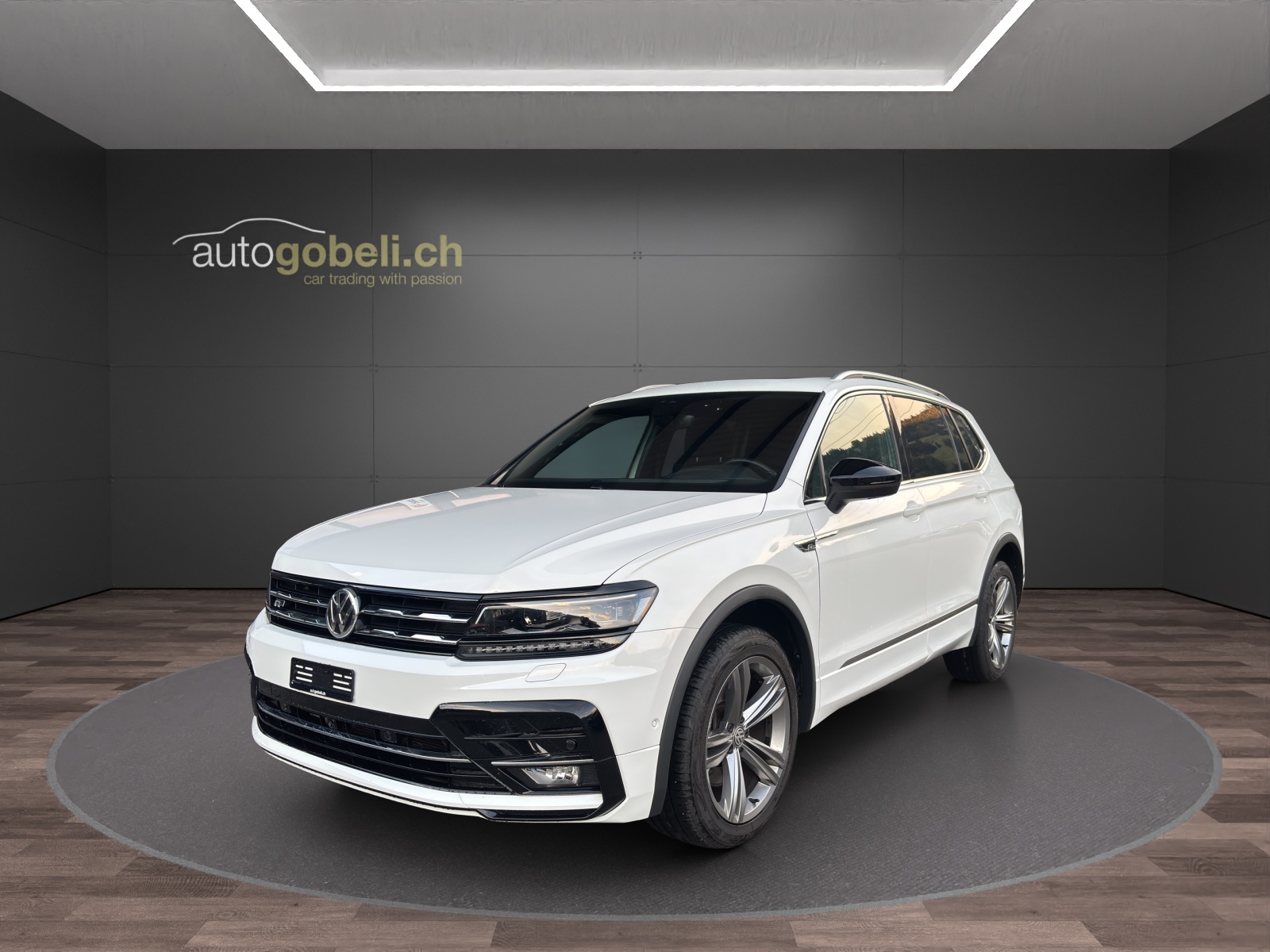 VW Tiguan Allspace 2.0TSI Highline 4Motion DSG-image-0