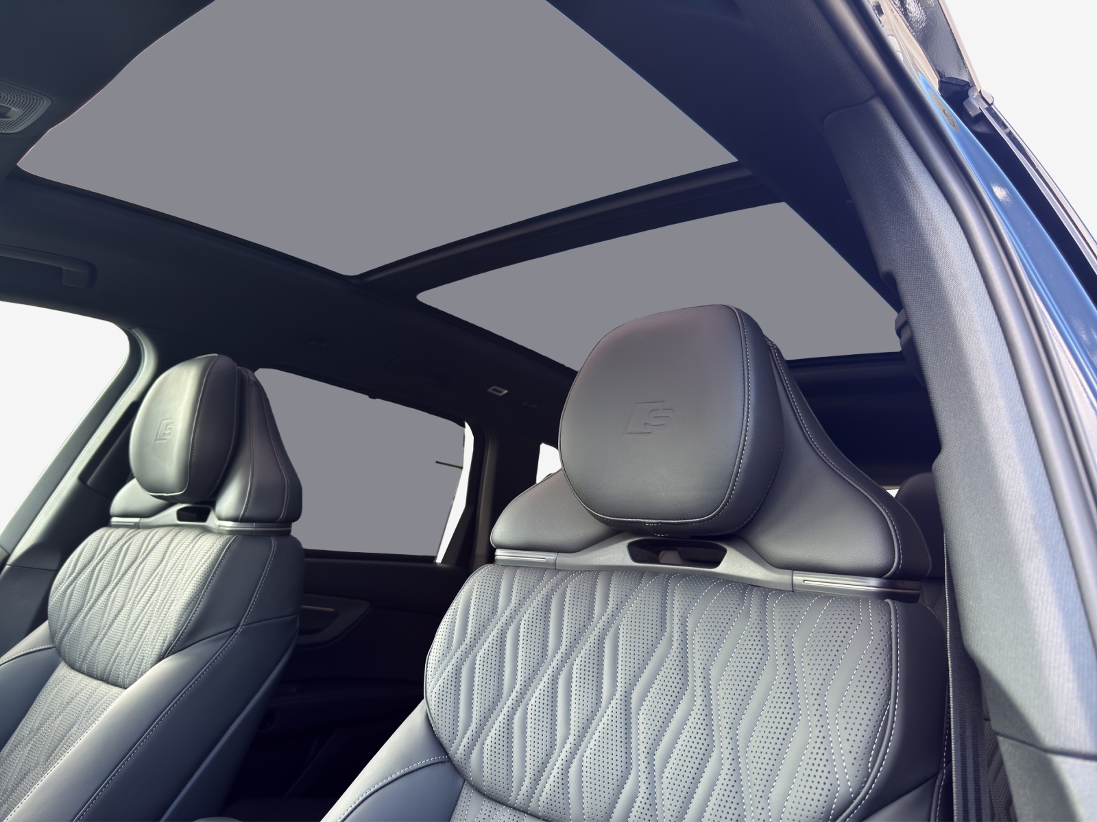 AUDI Q7 SUV TDI quattro 220 kW-image-15
