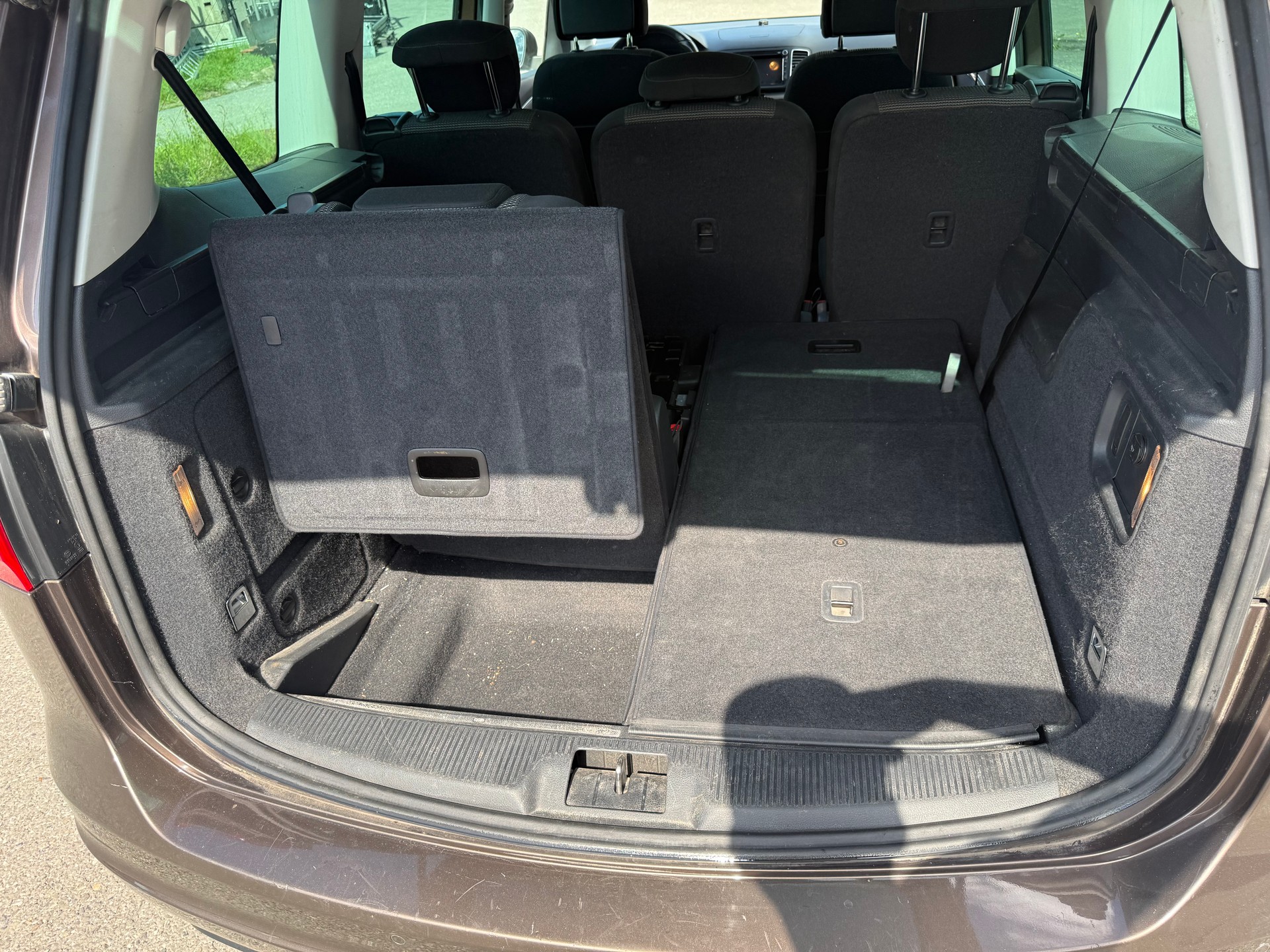VW Sharan 2.0 TDI BMT Comfortline 4Motion-image-7